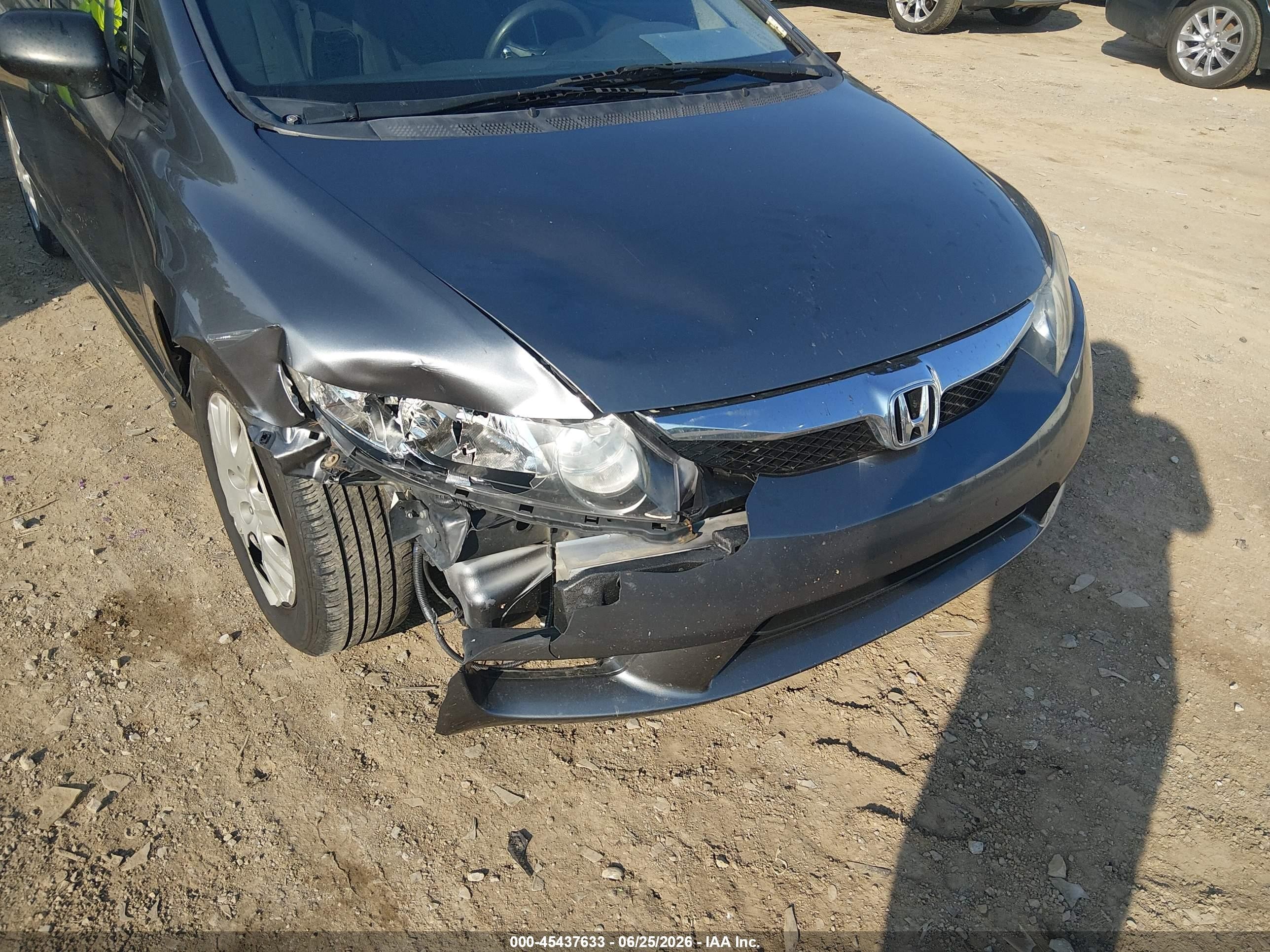 2011 Honda Civic Vp Серебряный vin: 2HGFA1F36BH518516