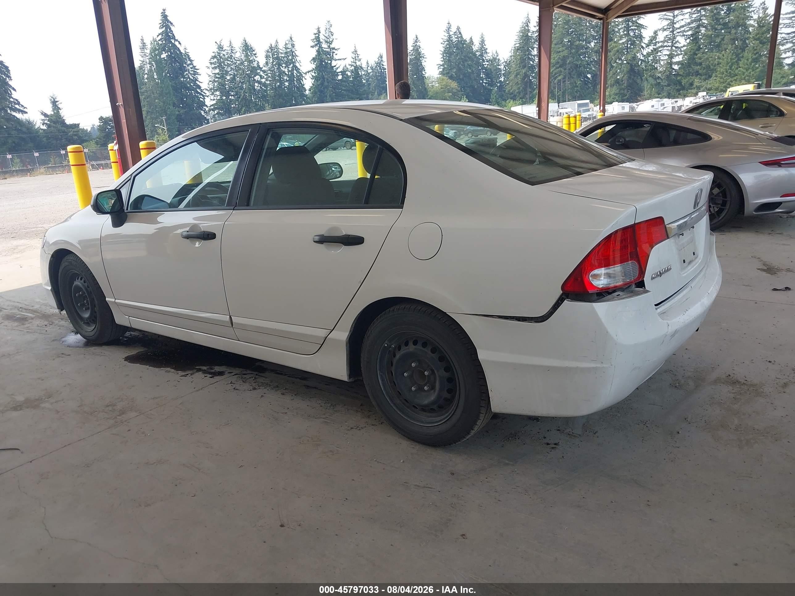 2011 Honda Civic Vp White vin: 2HGFA1F38BH543188