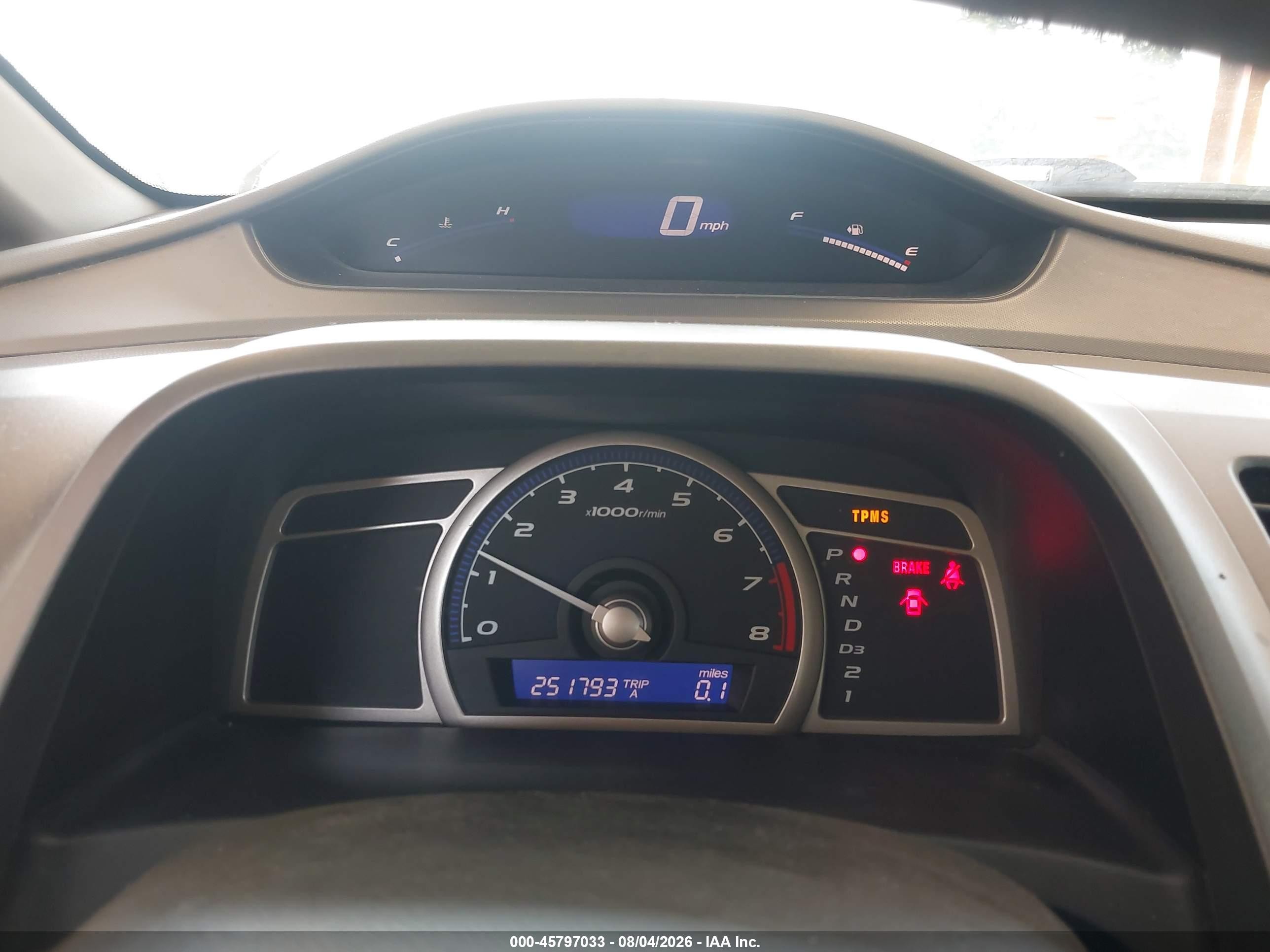2011 Honda Civic Vp White vin: 2HGFA1F38BH543188