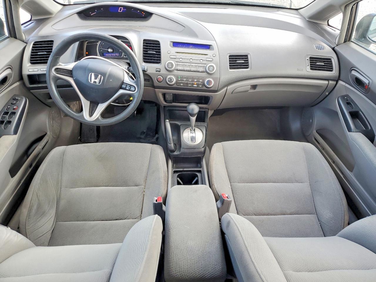 2010 Honda Civic Dx-g Gray vin: 2HGFA1F40AH011196