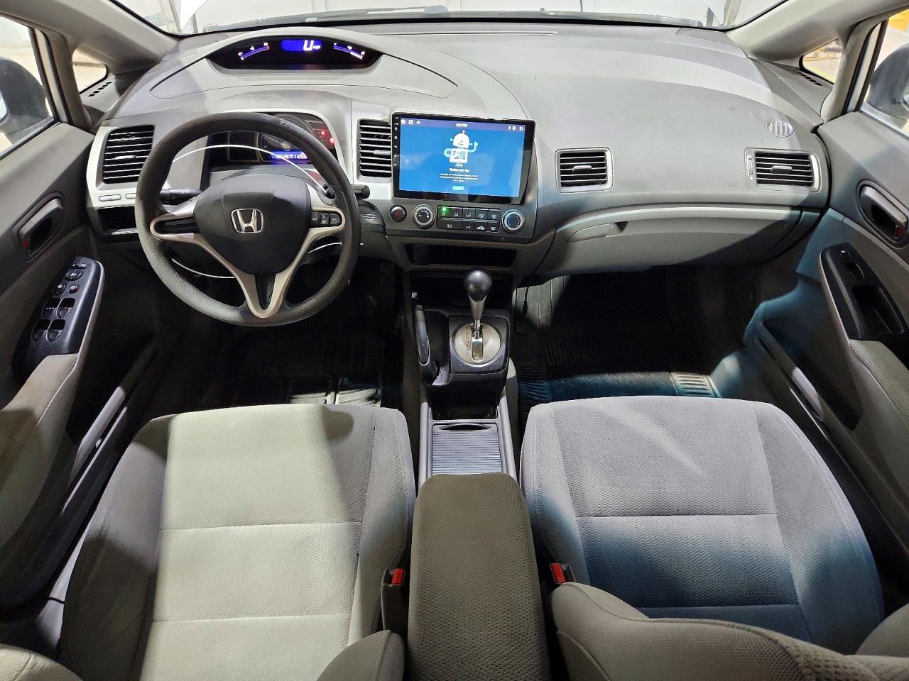2010 Honda Civic Dx-g Silver vin: 2HGFA1F41AH021168