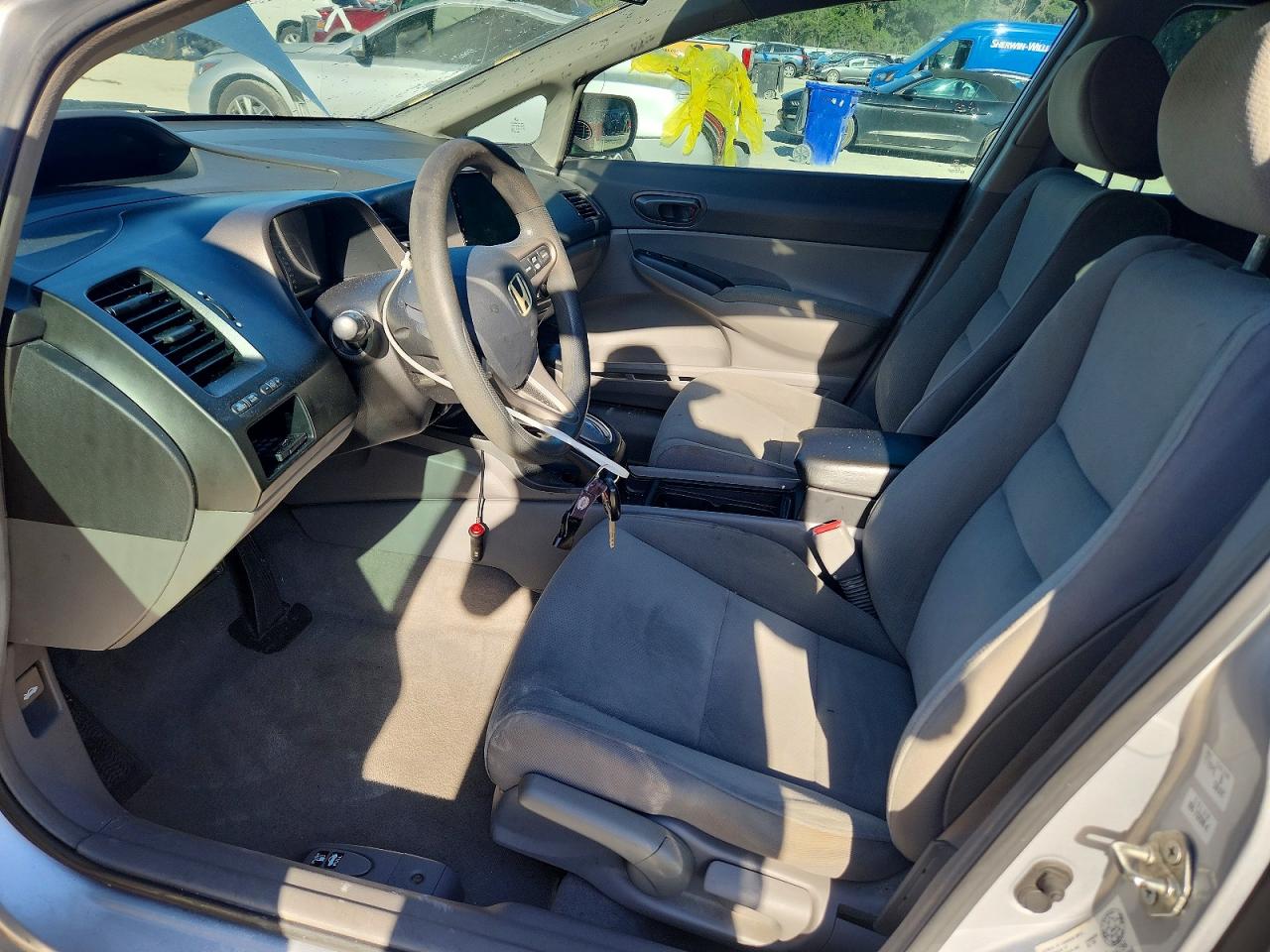 2010 Honda Civic Dx-g Silver vin: 2HGFA1F42AH005786