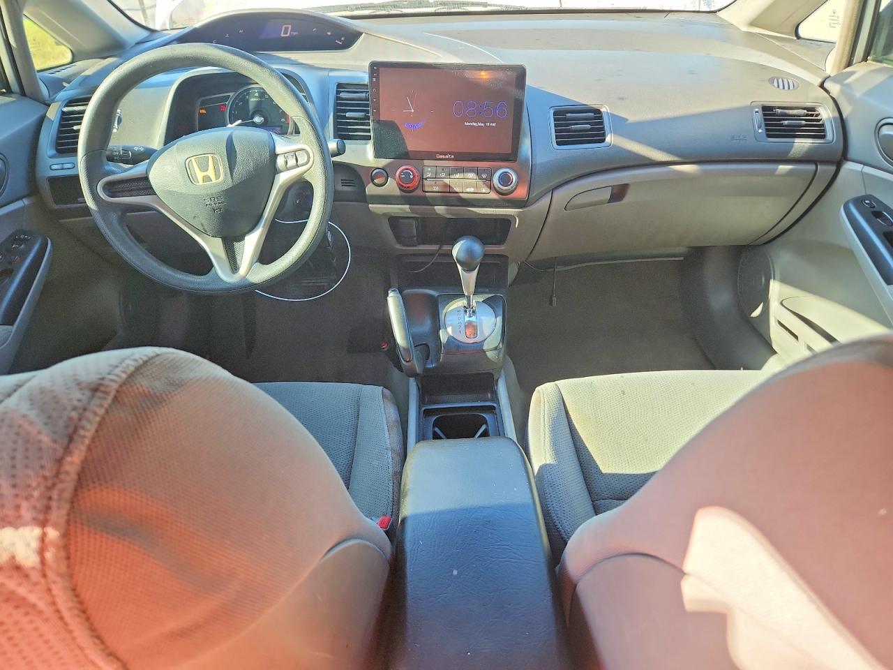 2010 Honda Civic Dx-g Silver vin: 2HGFA1F42AH005786