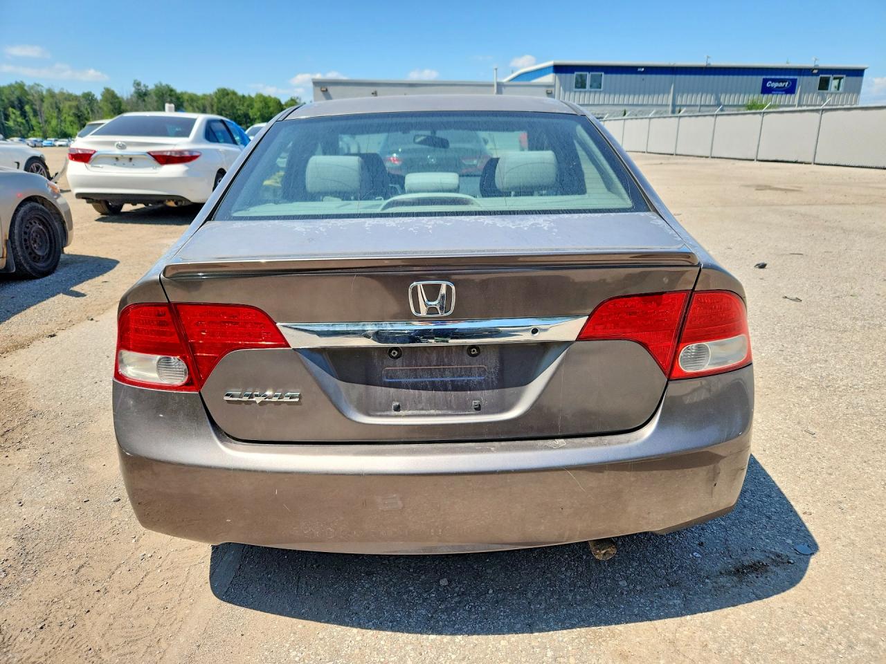 2010 Honda Civic Dx-g Коричневый vin: 2HGFA1F44AH032388