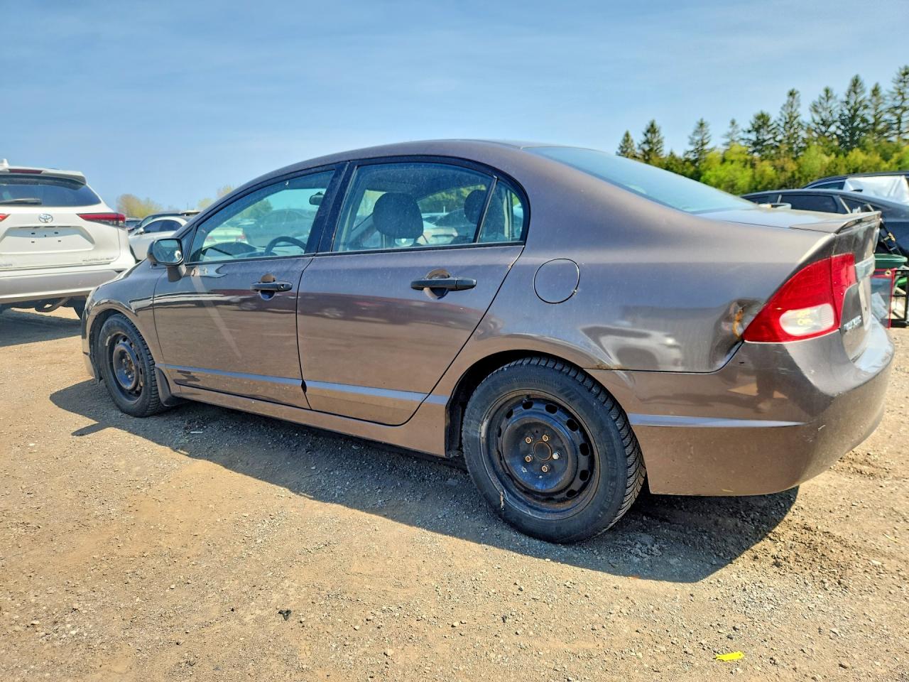 2011 Honda Civic Dx-g Brown vin: 2HGFA1F49BH012770