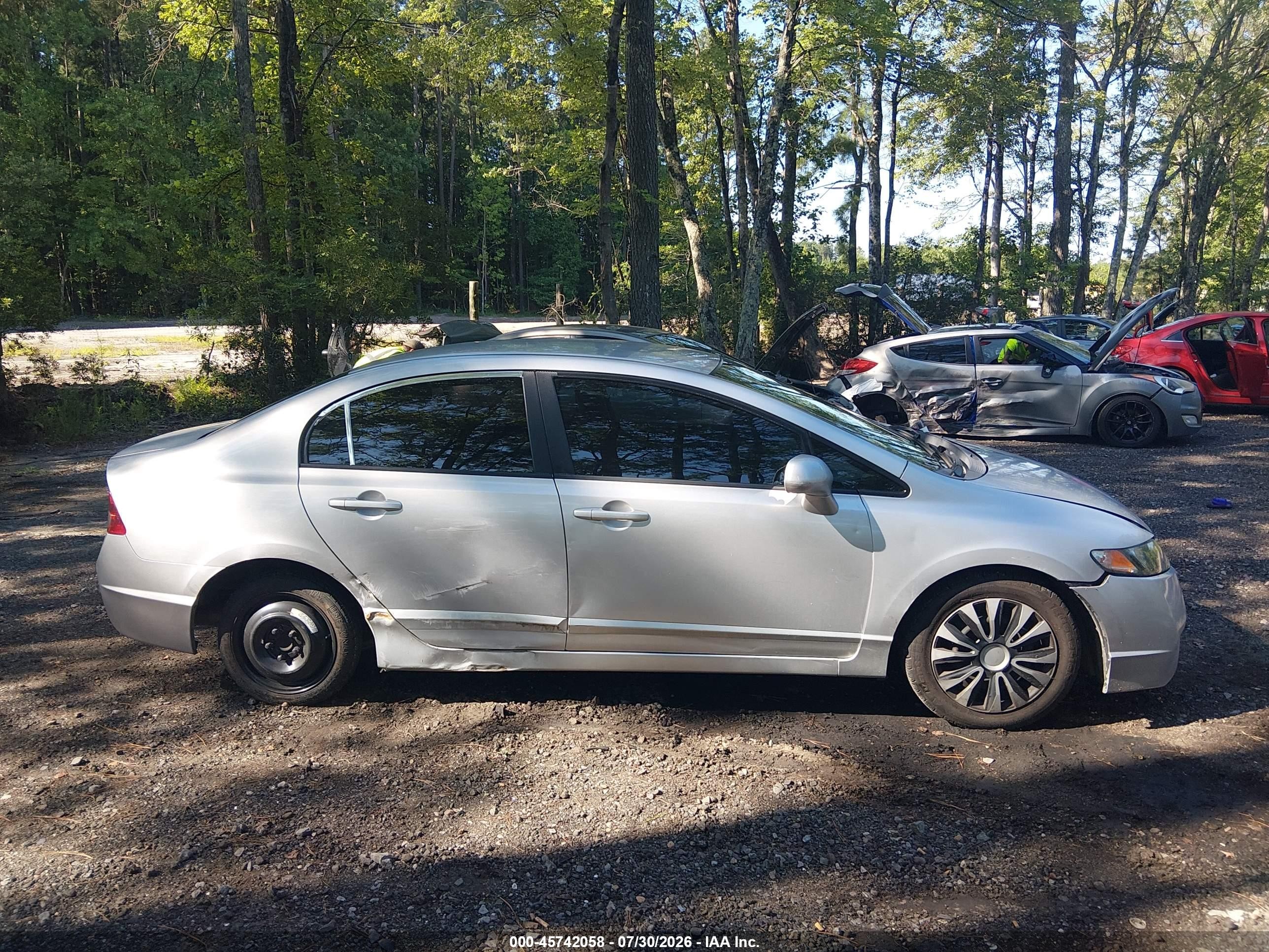 2010 Honda Civic Lx Silver vin: 2HGFA1F50AH314018