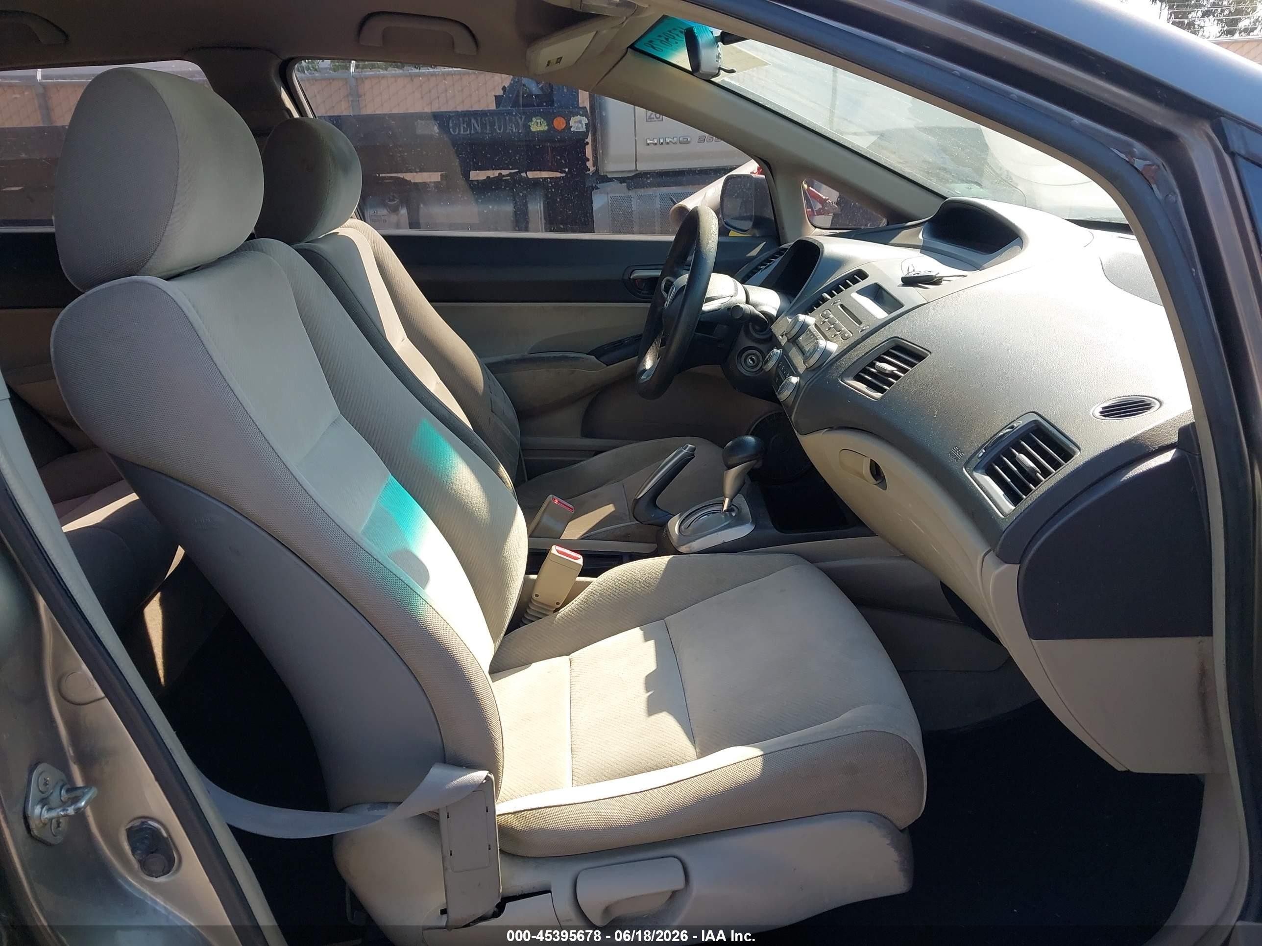 2010 Honda Civic Lx Gray vin: 2HGFA1F50AH528989