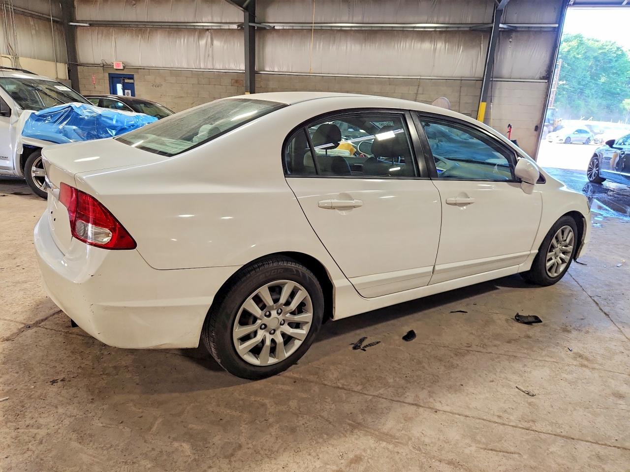 2010 Honda Civic Lx White vin: 2HGFA1F50AH544884