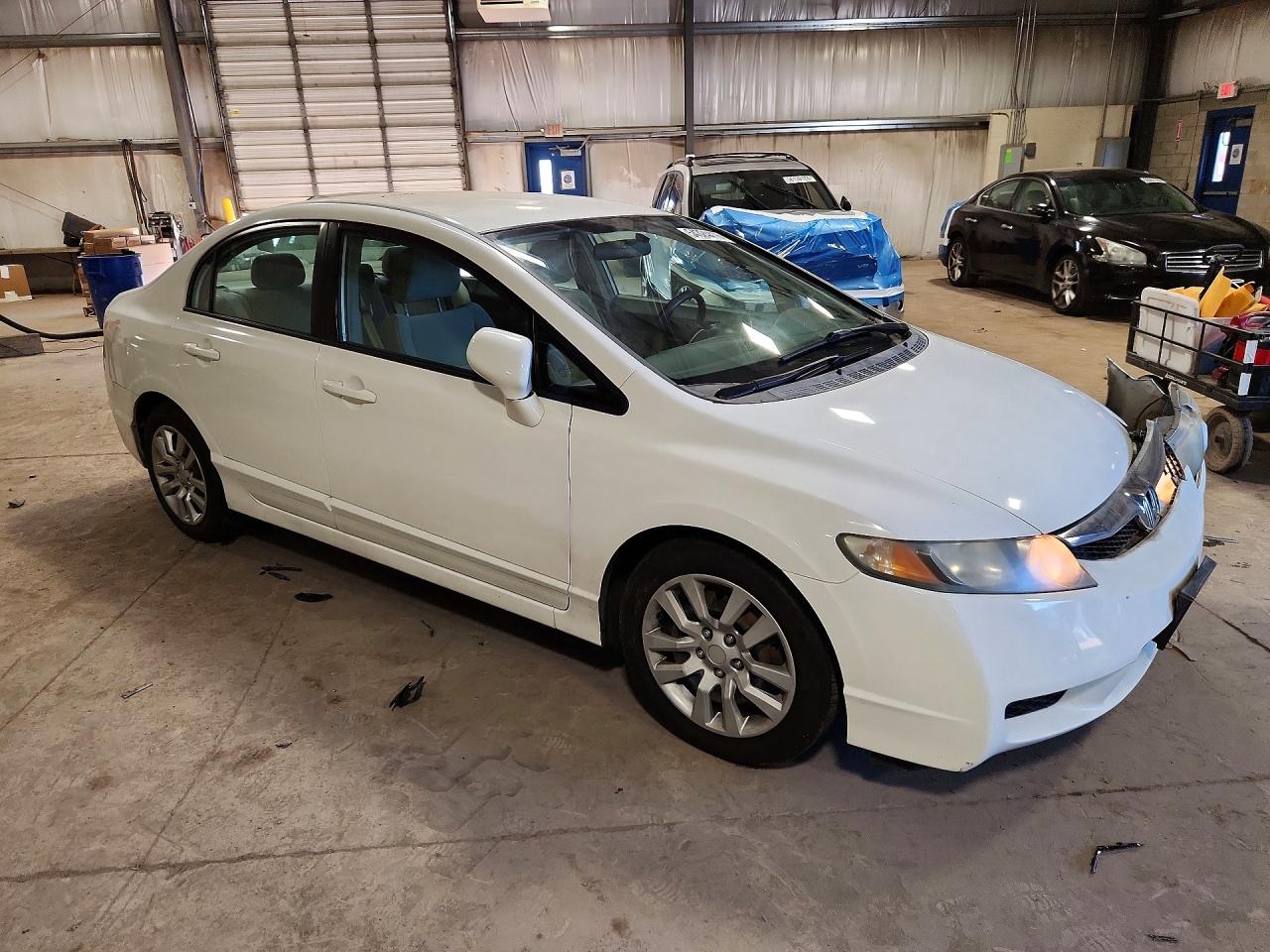 2010 Honda Civic Lx White vin: 2HGFA1F50AH544884