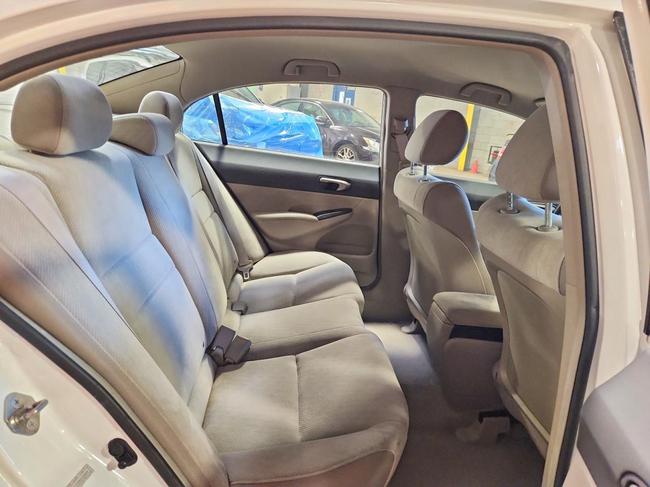 2010 Honda Civic Lx White vin: 2HGFA1F50AH544884