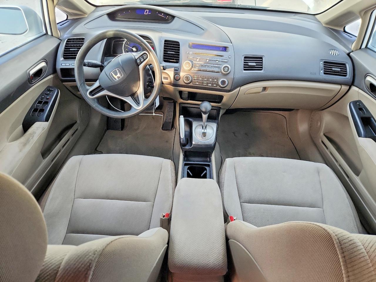 2010 Honda Civic Lx White vin: 2HGFA1F50AH547638