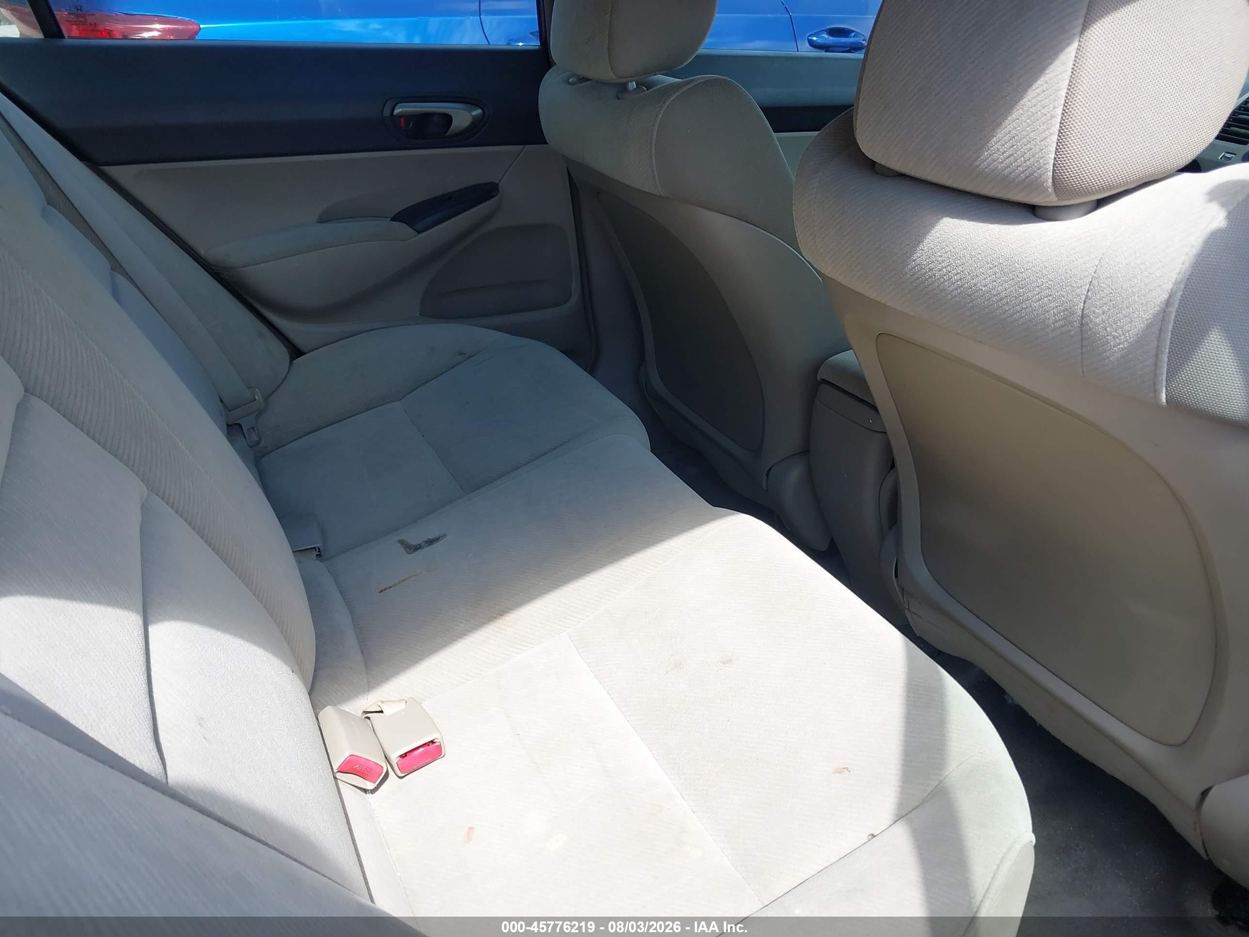 2010 Honda Civic Lx Red vin: 2HGFA1F50AH570823