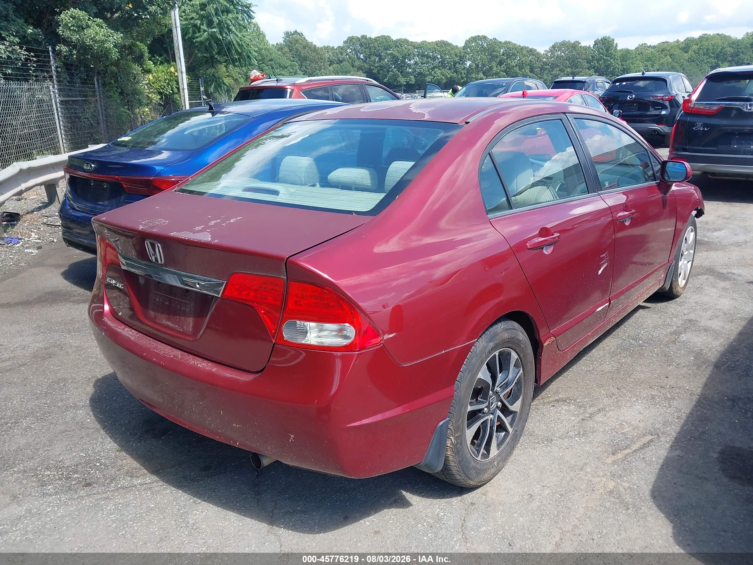 2010 Honda Civic Lx Red vin: 2HGFA1F50AH570823