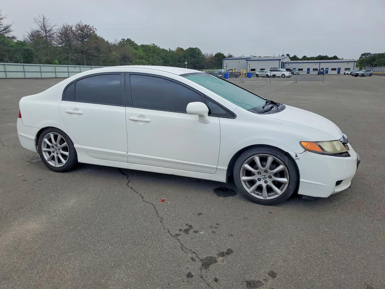 2011 Honda Civic Lx White vin: 2HGFA1F50BH306499