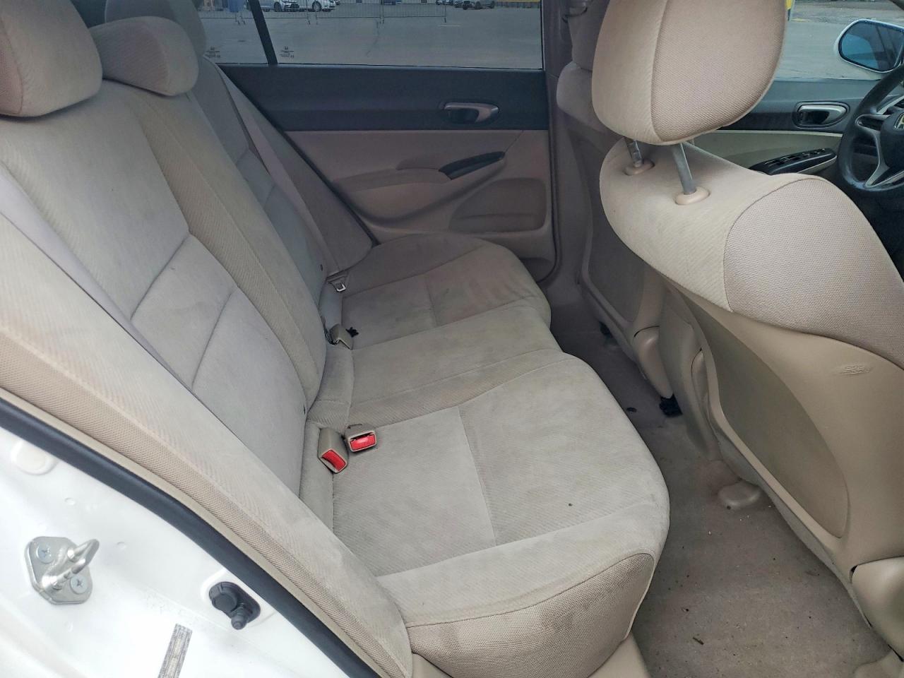 2011 Honda Civic Lx White vin: 2HGFA1F50BH306499