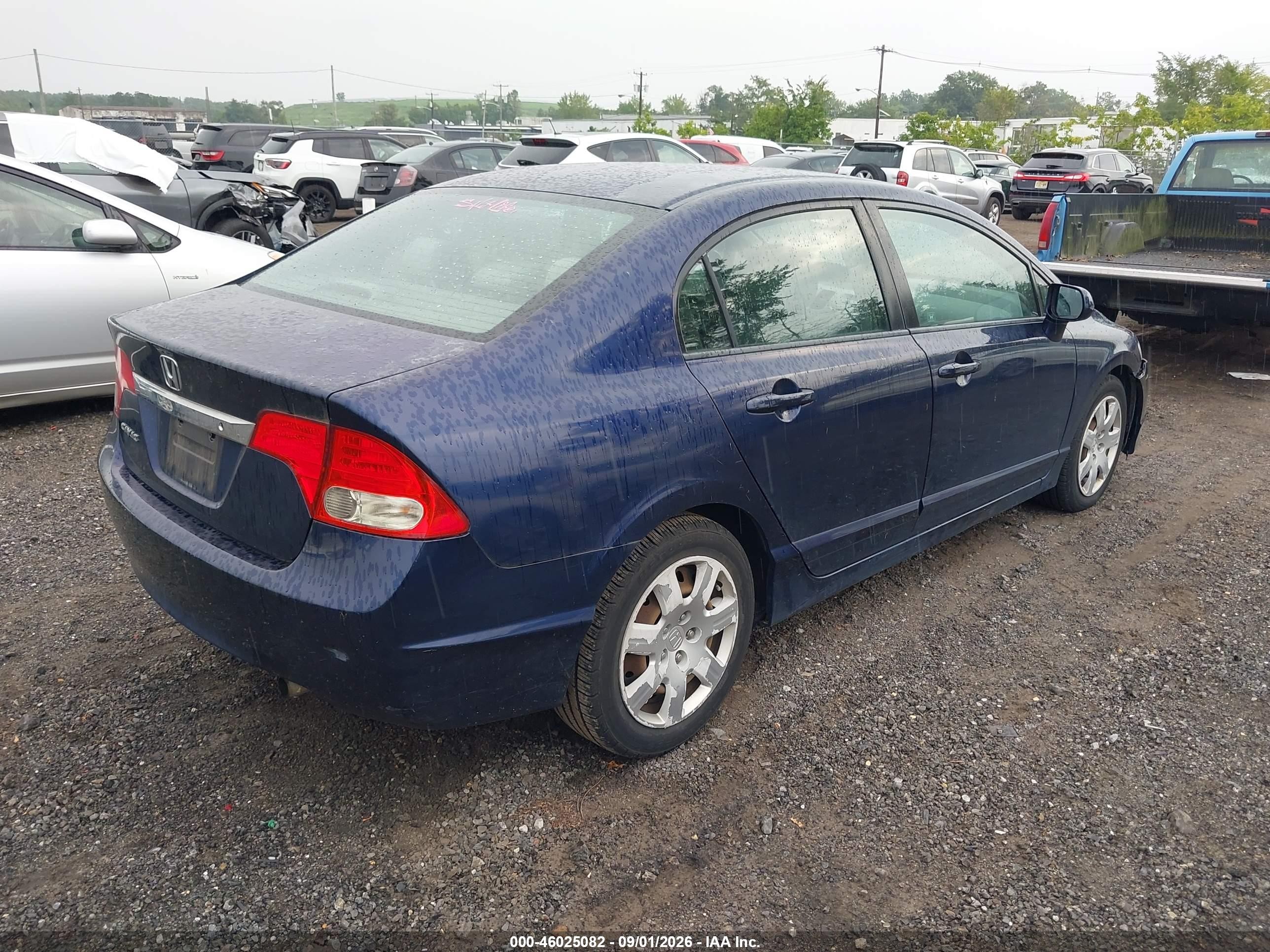2011 Honda Civic Lx Blue vin: 2HGFA1F50BH505374