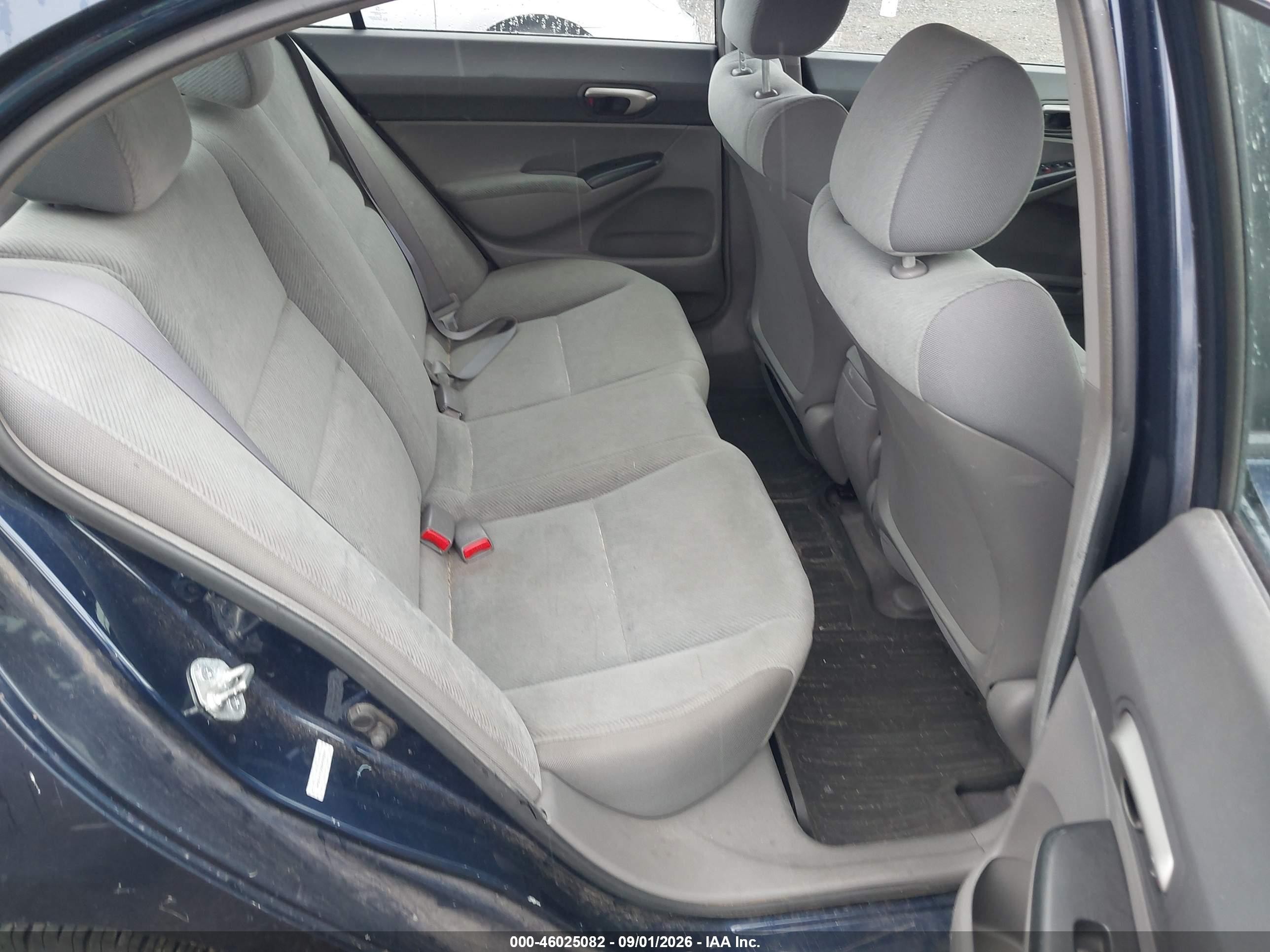 2011 Honda Civic Lx Blue vin: 2HGFA1F50BH505374