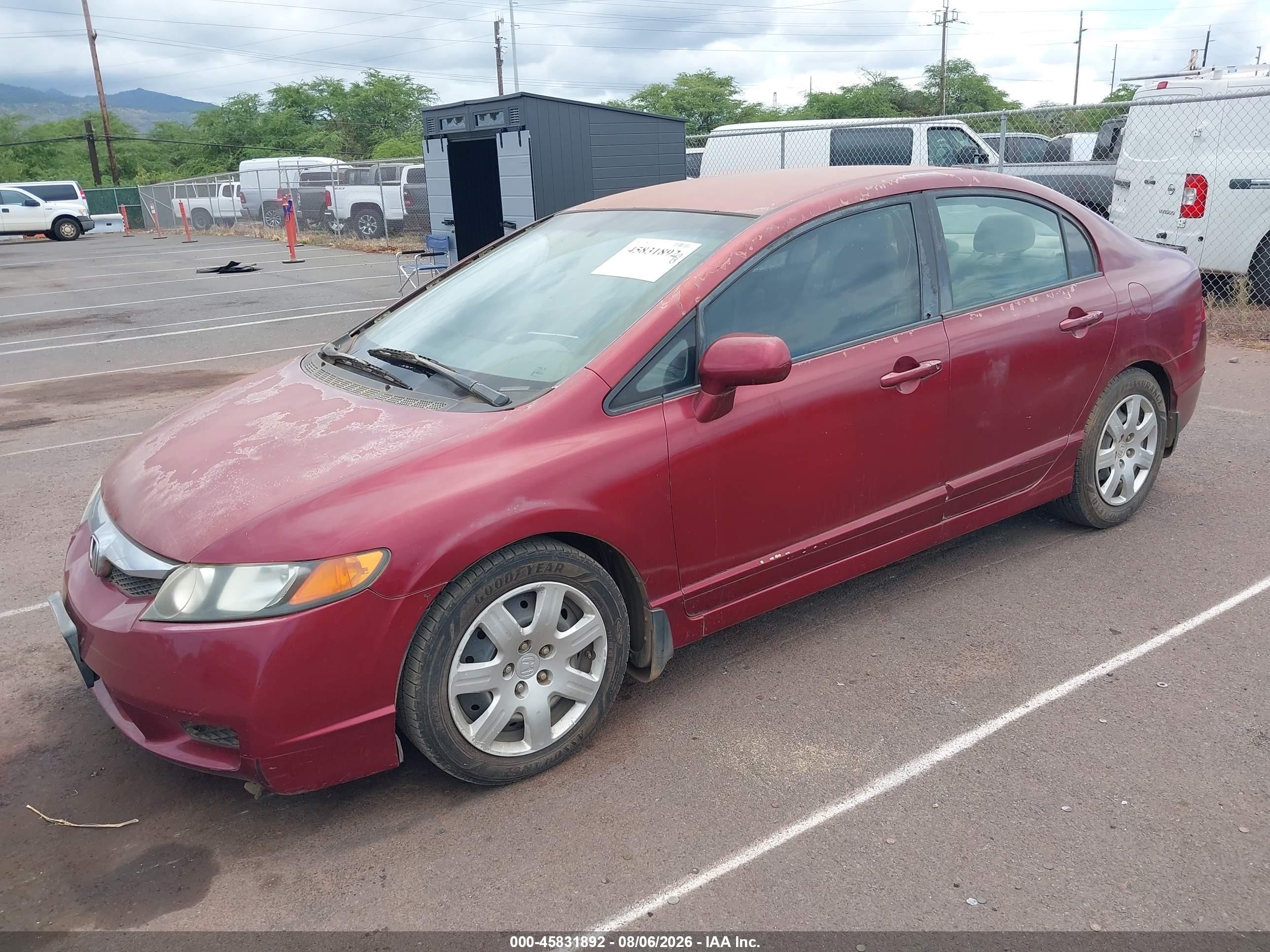 2011 Honda Civic Lx Red vin: 2HGFA1F50BH505942