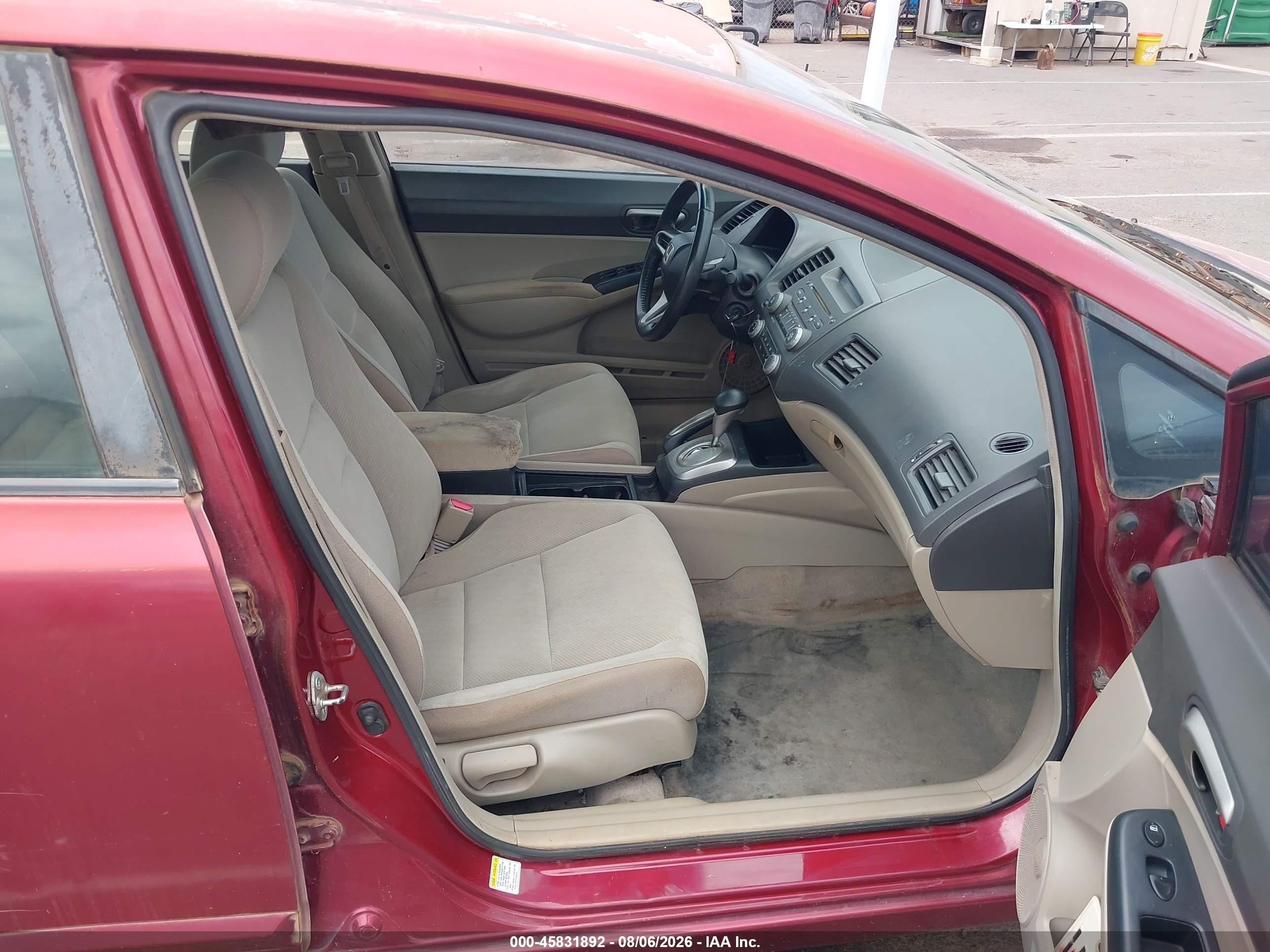 2011 Honda Civic Lx Red vin: 2HGFA1F50BH505942