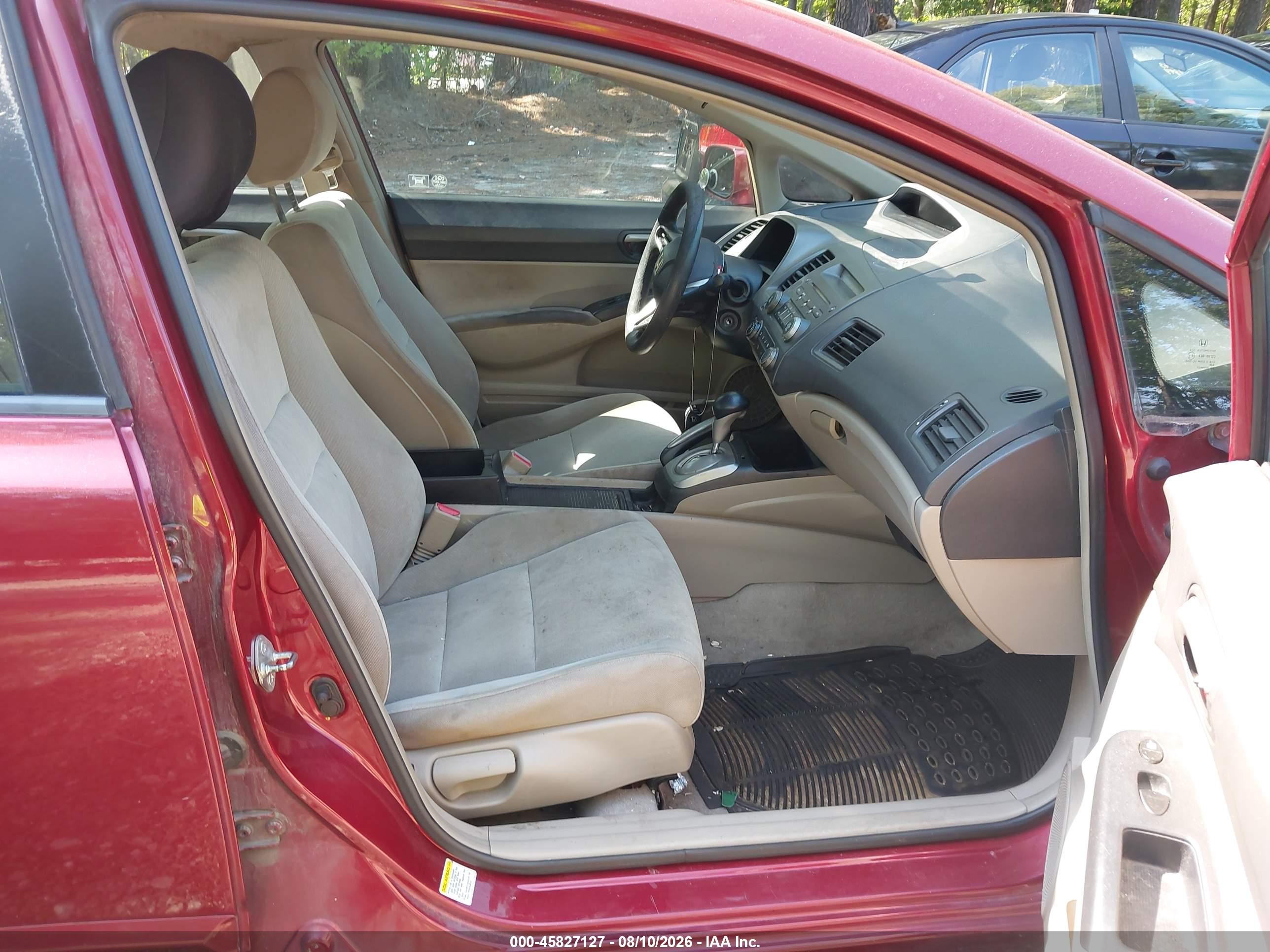 2011 Honda Civic Lx Red vin: 2HGFA1F50BH518254
