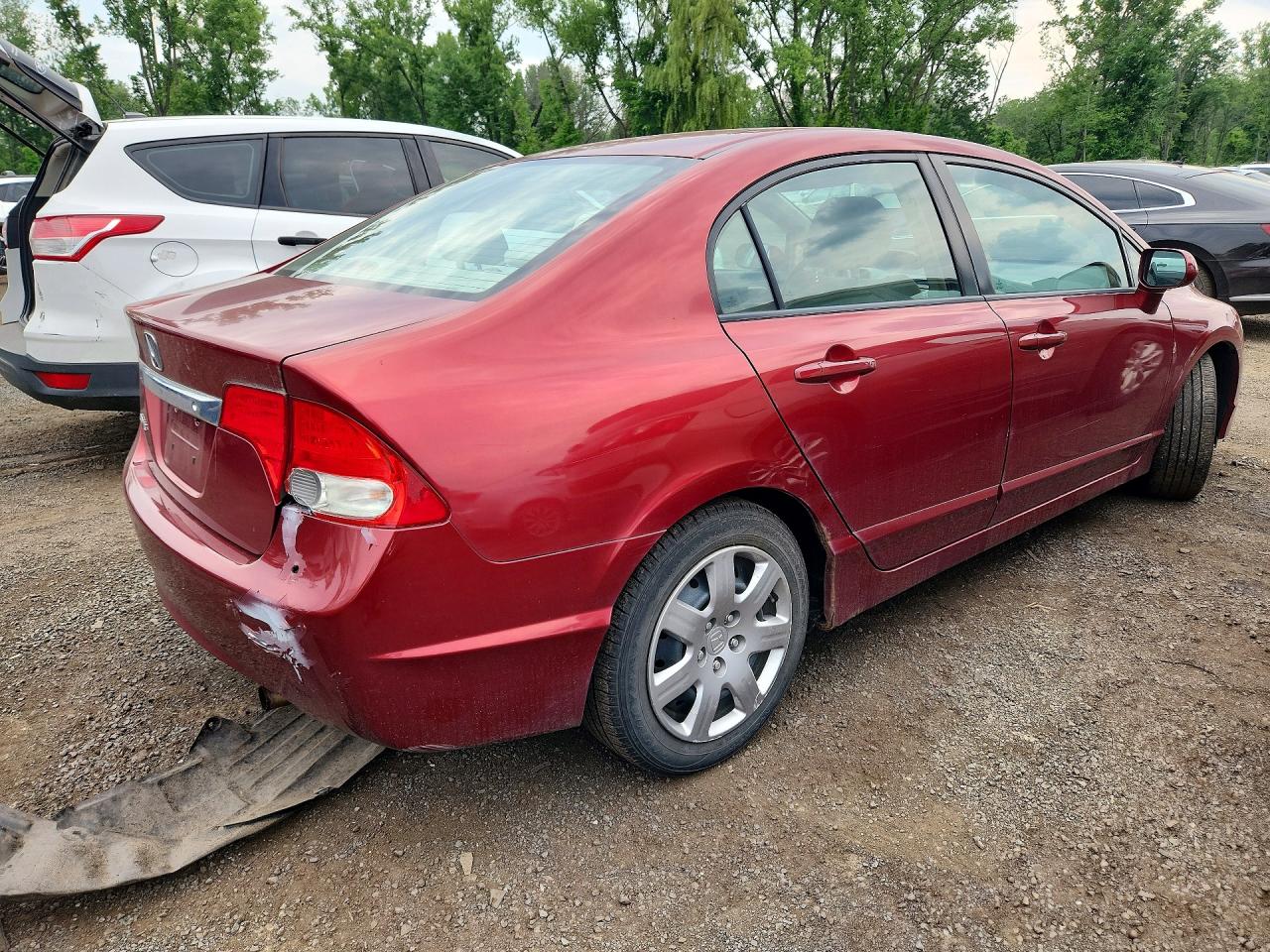 2011 Honda Civic Lx Red vin: 2HGFA1F50BH540870