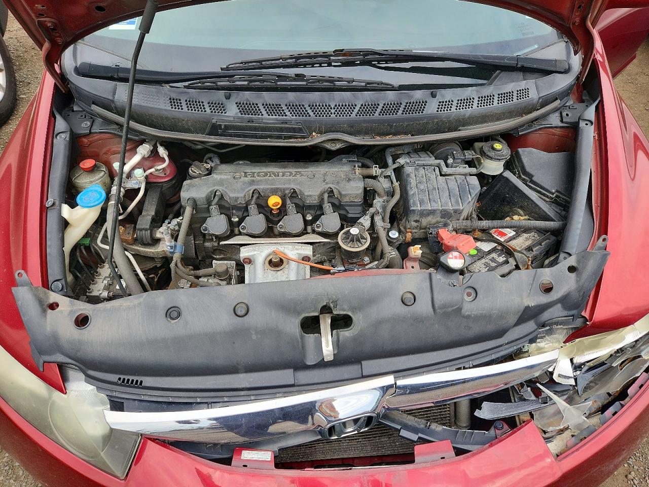 2011 Honda Civic Lx Red vin: 2HGFA1F50BH540870