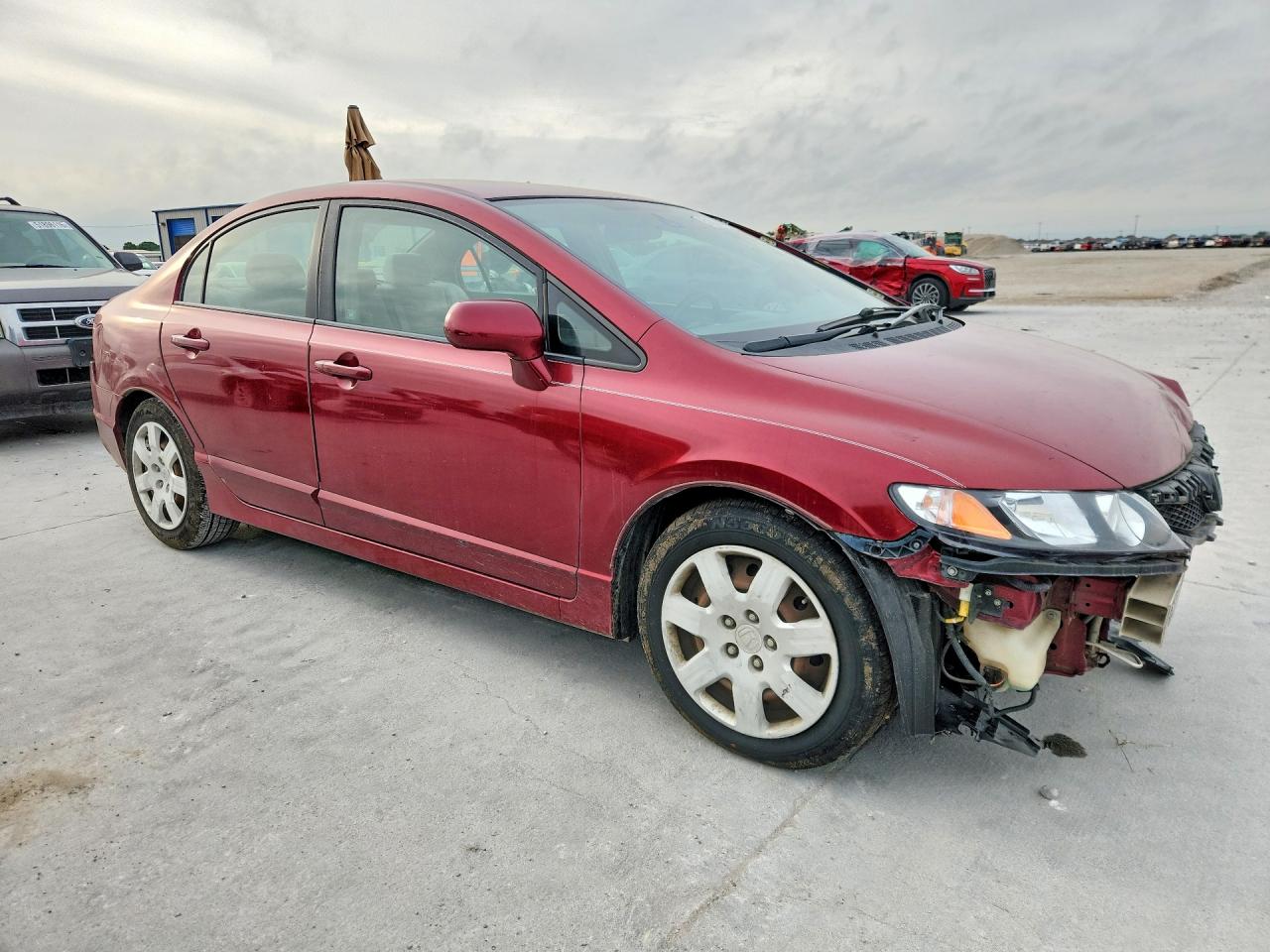 2011 Honda Civic Lx Red vin: 2HGFA1F50BH545213