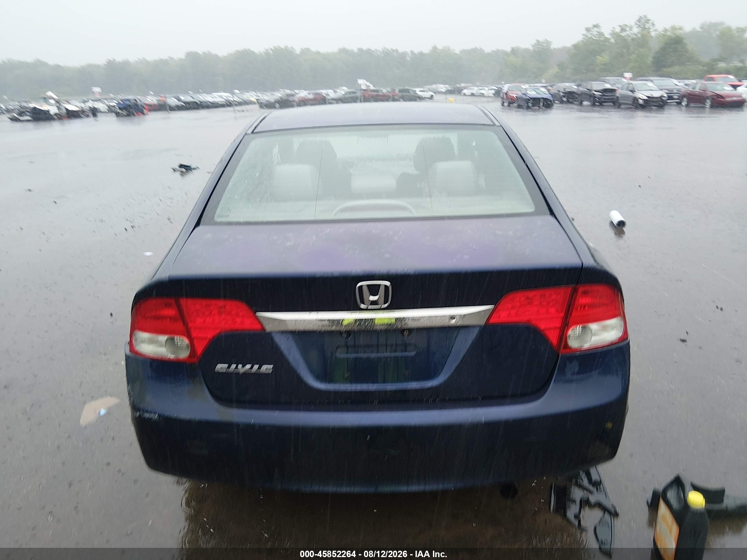 2011 Honda Civic Lx Navy vin: 2HGFA1F50BH545261