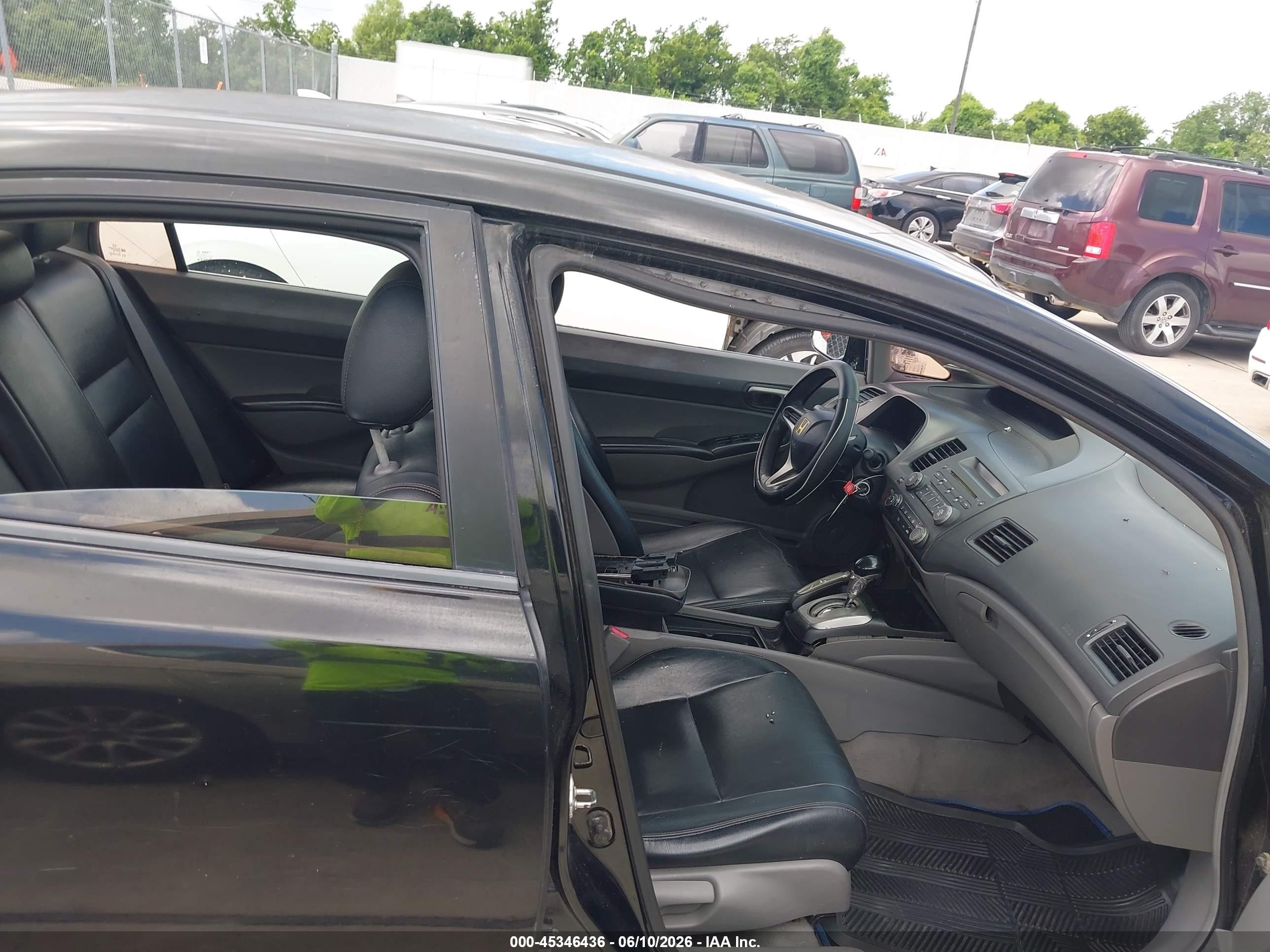 2010 Honda Civic Lx Black vin: 2HGFA1F51AH300080