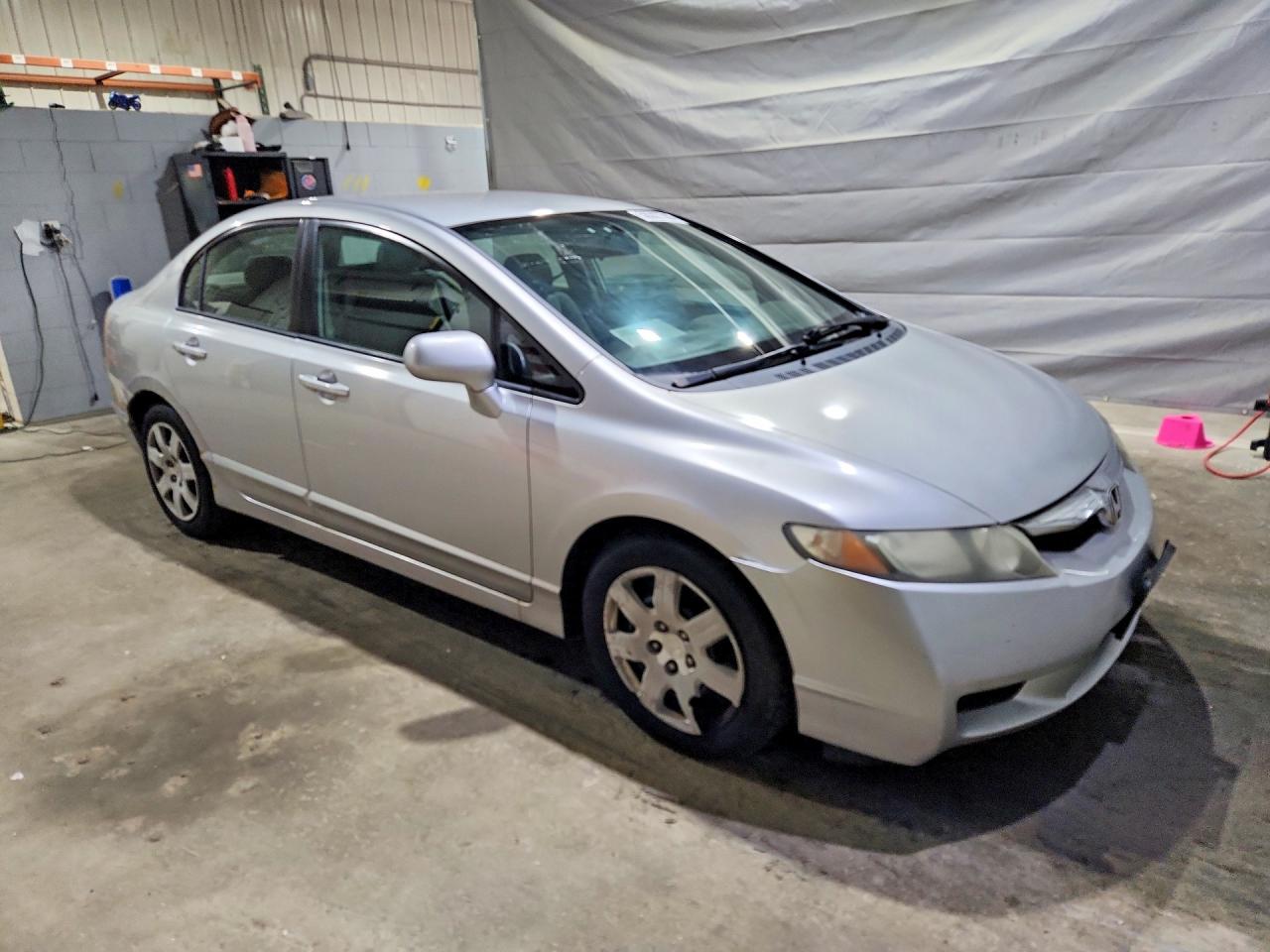 2010 Honda Civic Lx Silver vin: 2HGFA1F51AH312648