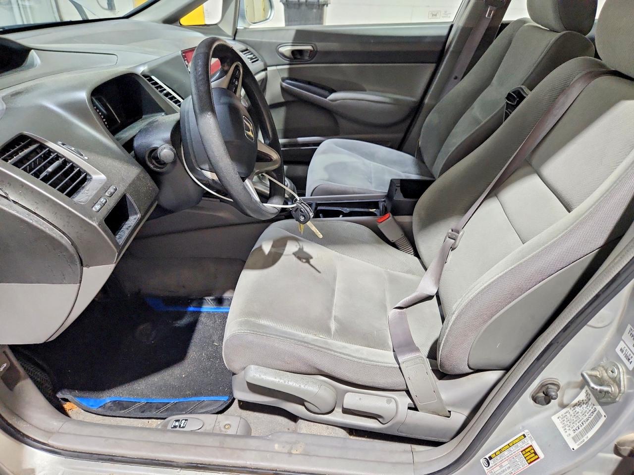 2010 Honda Civic Lx Silver vin: 2HGFA1F51AH312648
