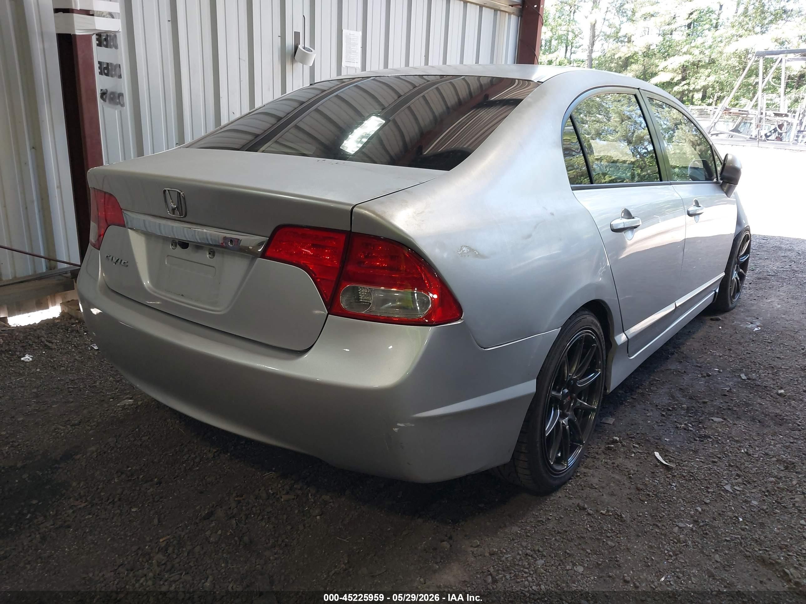 2010 Honda Civic Lx Silver vin: 2HGFA1F51AH319101