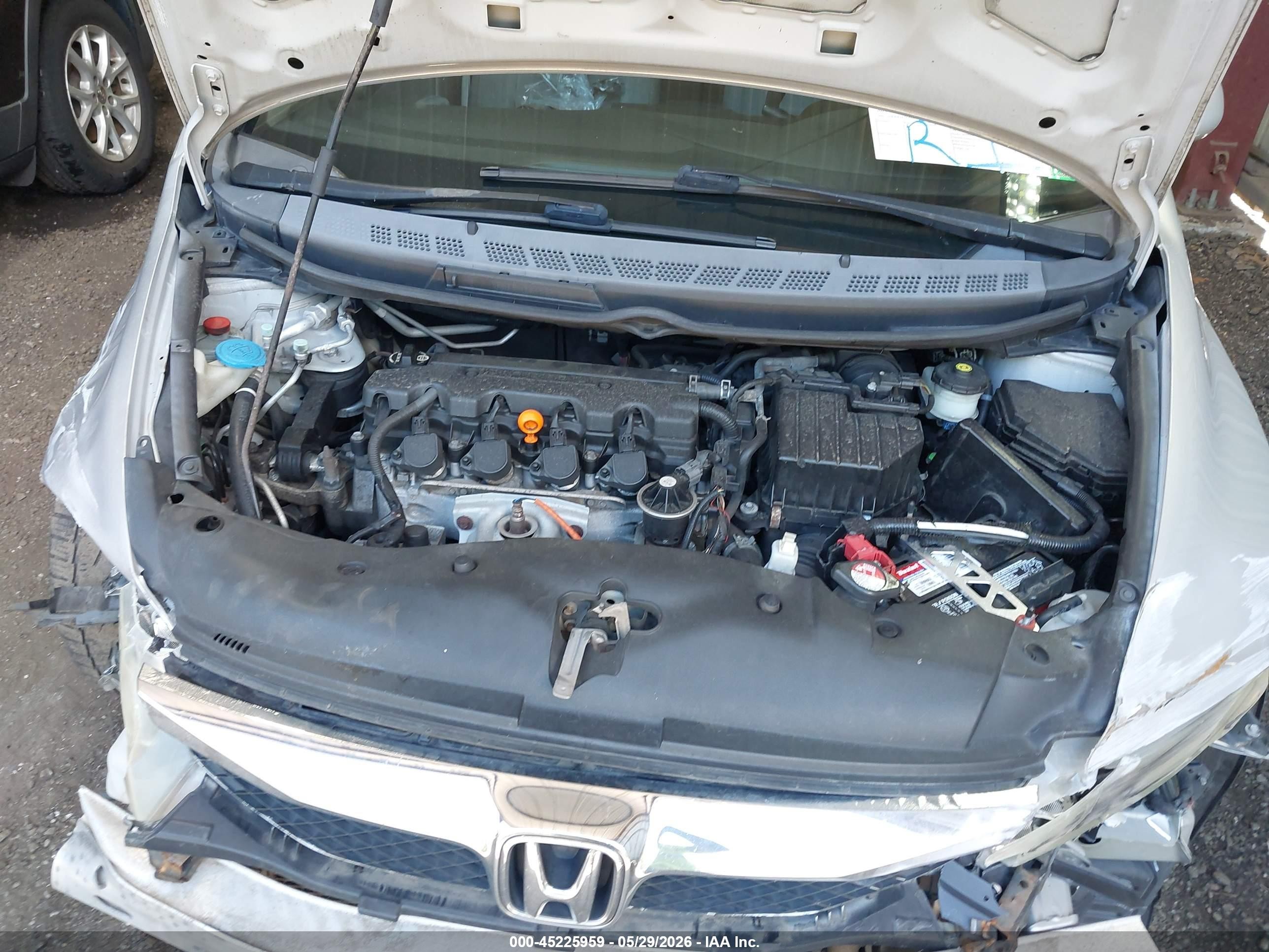 2010 Honda Civic Lx Silver vin: 2HGFA1F51AH319101