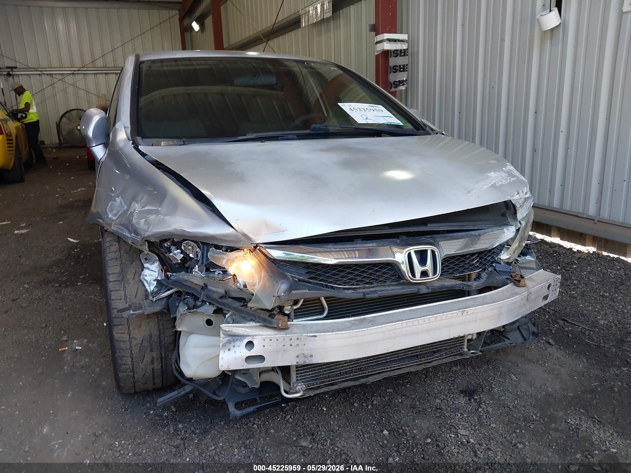 2010 Honda Civic Lx Silver vin: 2HGFA1F51AH319101