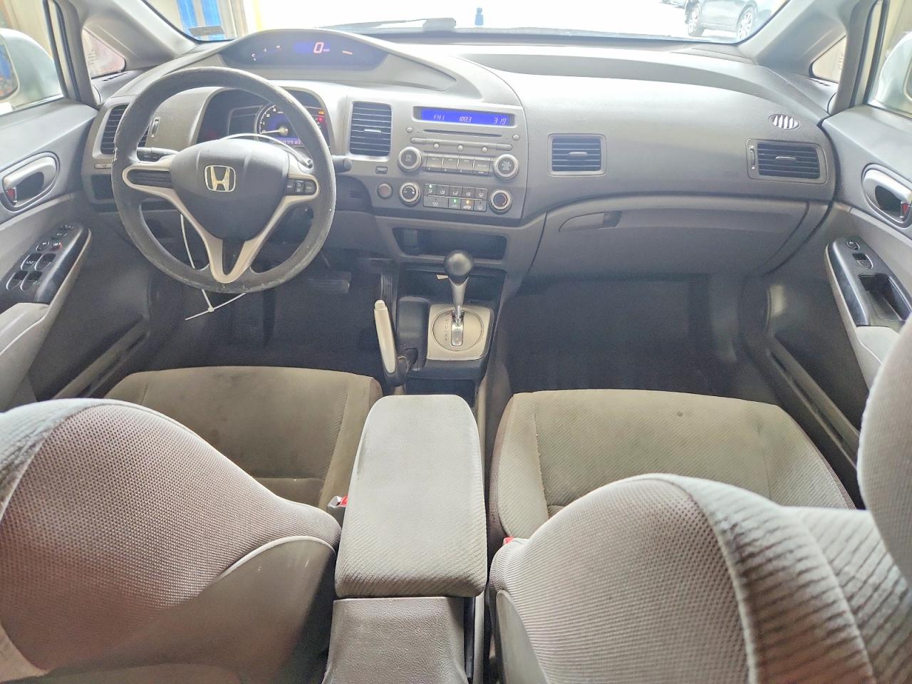 2010 Honda Civic Lx Silver vin: 2HGFA1F51AH319163