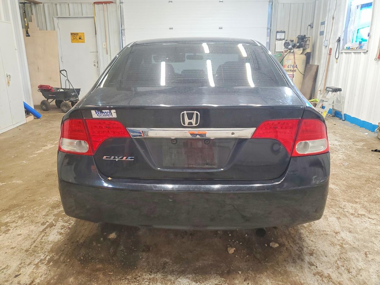 2010 Honda Civic Lx Black vin: 2HGFA1F51AH322127