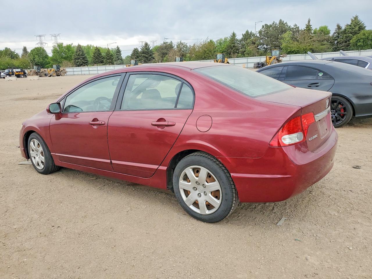 2010 Honda Civic Lx Red vin: 2HGFA1F51AH546725