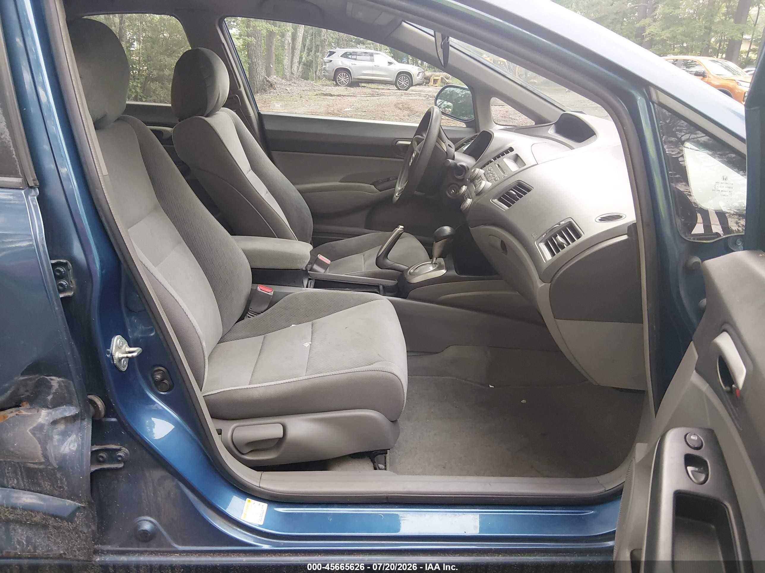 2010 Honda Civic Lx Blue vin: 2HGFA1F51AH560561