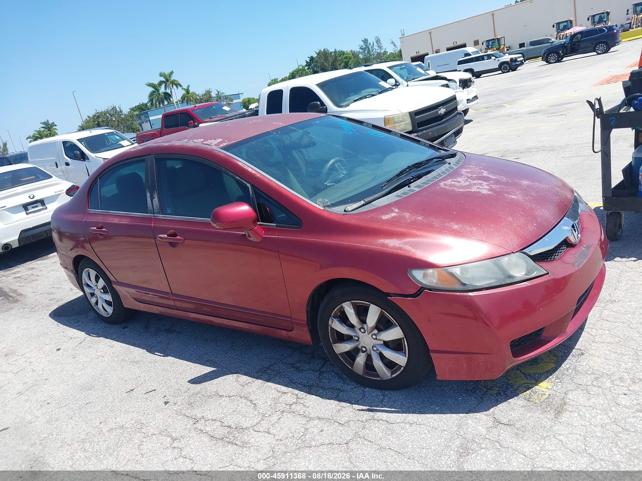 2010 Honda Civic Lx Красный vin: 2HGFA1F51AH560804