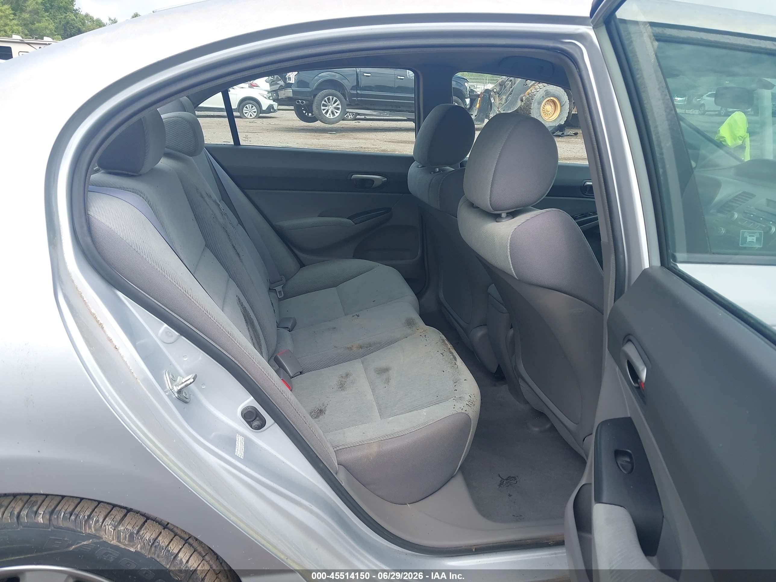 2010 Honda Civic Lx Silver vin: 2HGFA1F51AH562813