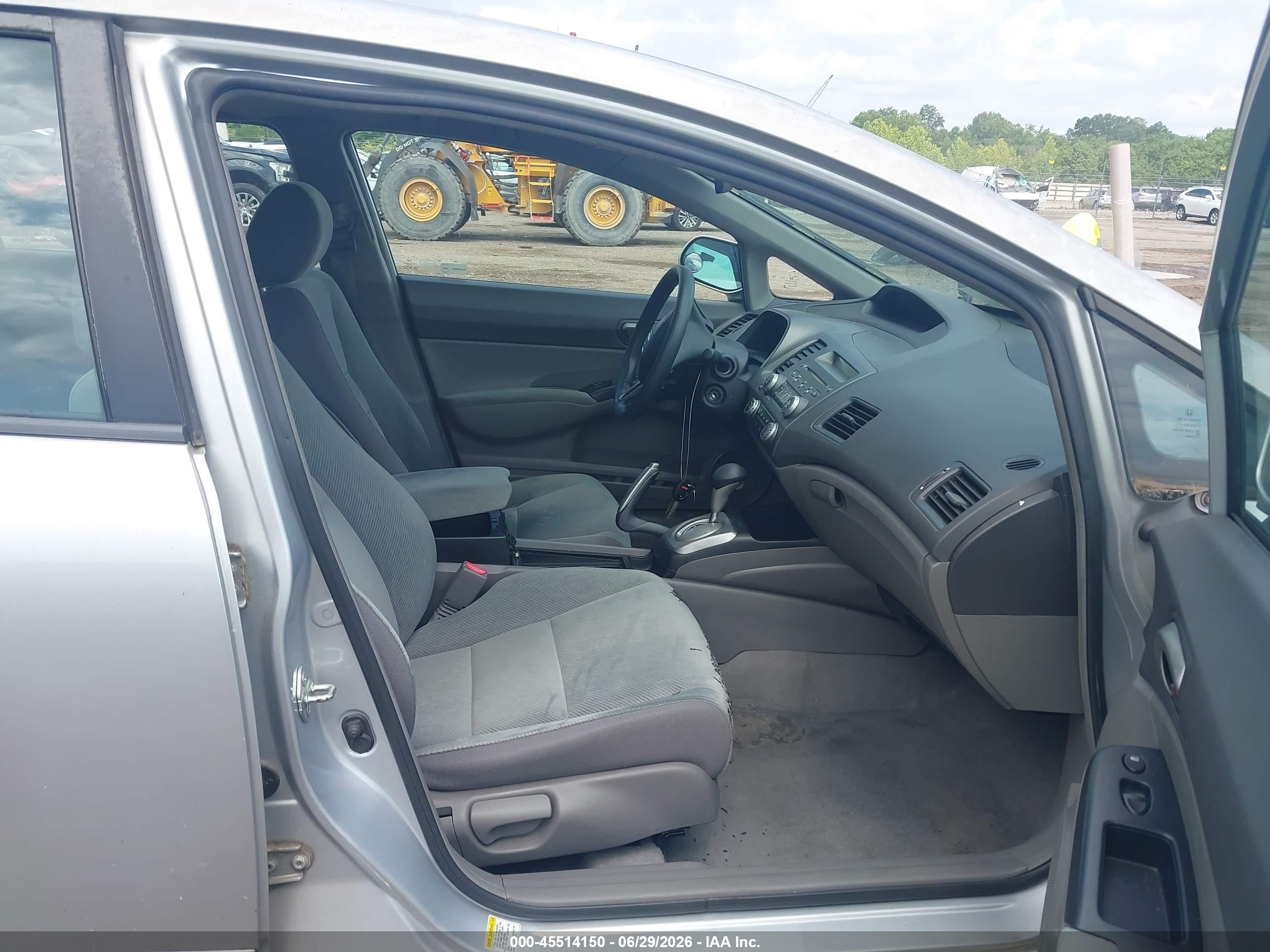 2010 Honda Civic Lx Silver vin: 2HGFA1F51AH562813