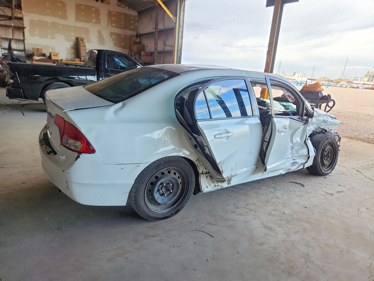 2010 Honda Civic Lx White vin: 2HGFA1F51AH565176