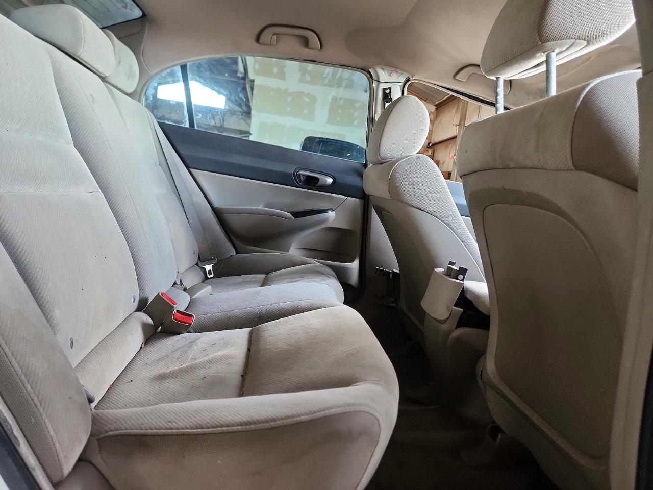 2010 Honda Civic Lx White vin: 2HGFA1F51AH565176