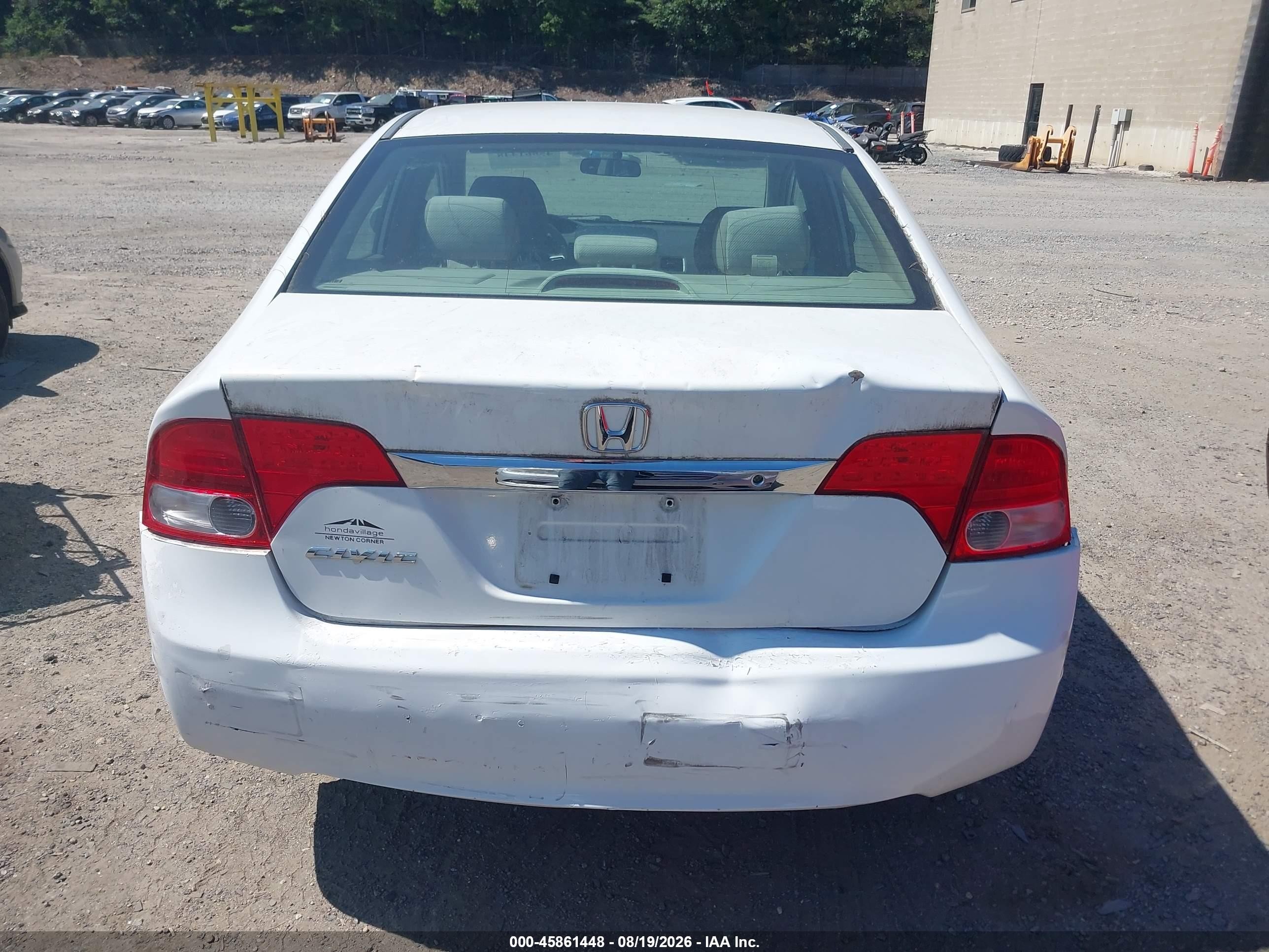 2010 Honda Civic Lx White vin: 2HGFA1F51AH565792