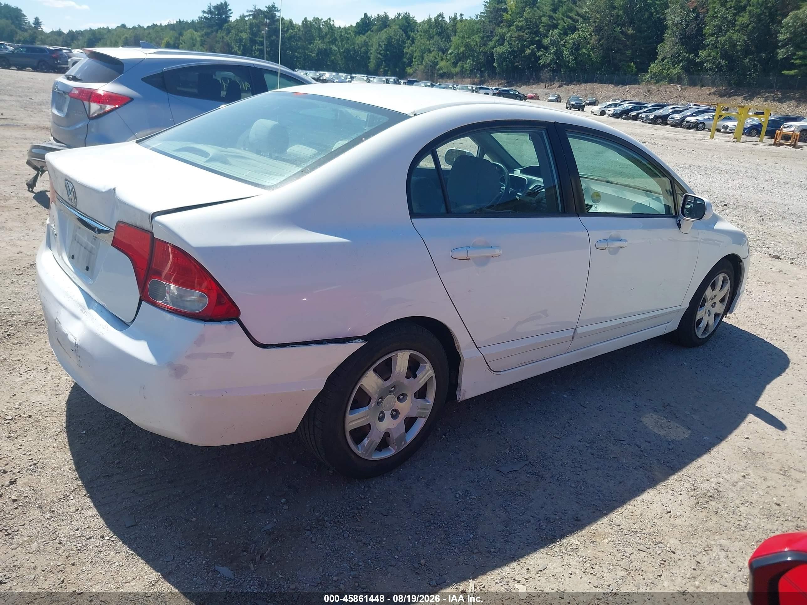 2010 Honda Civic Lx White vin: 2HGFA1F51AH565792