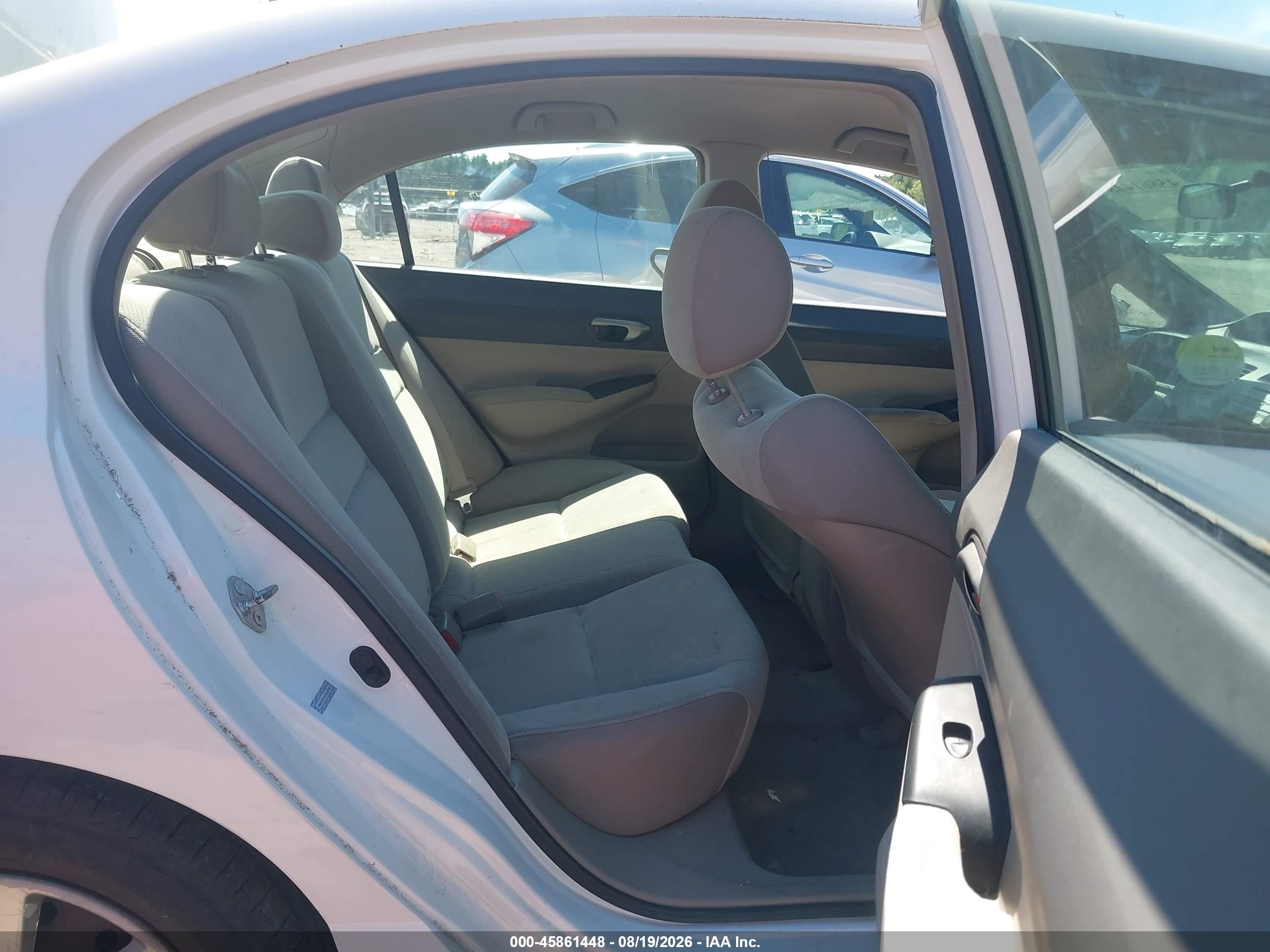 2010 Honda Civic Lx White vin: 2HGFA1F51AH565792
