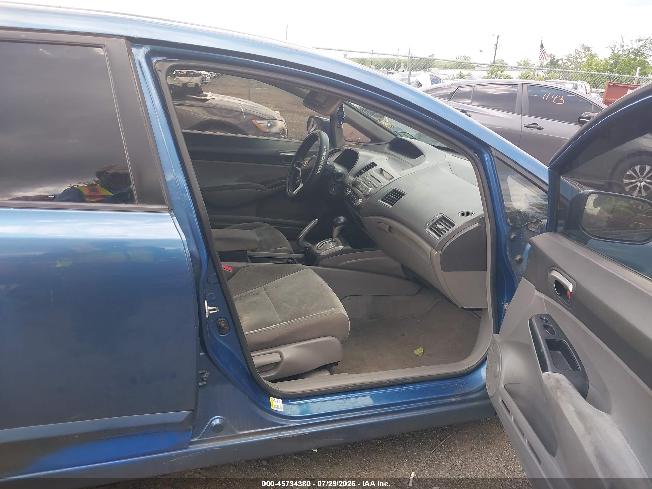 2010 Honda Civic Lx Blue vin: 2HGFA1F51AH583838