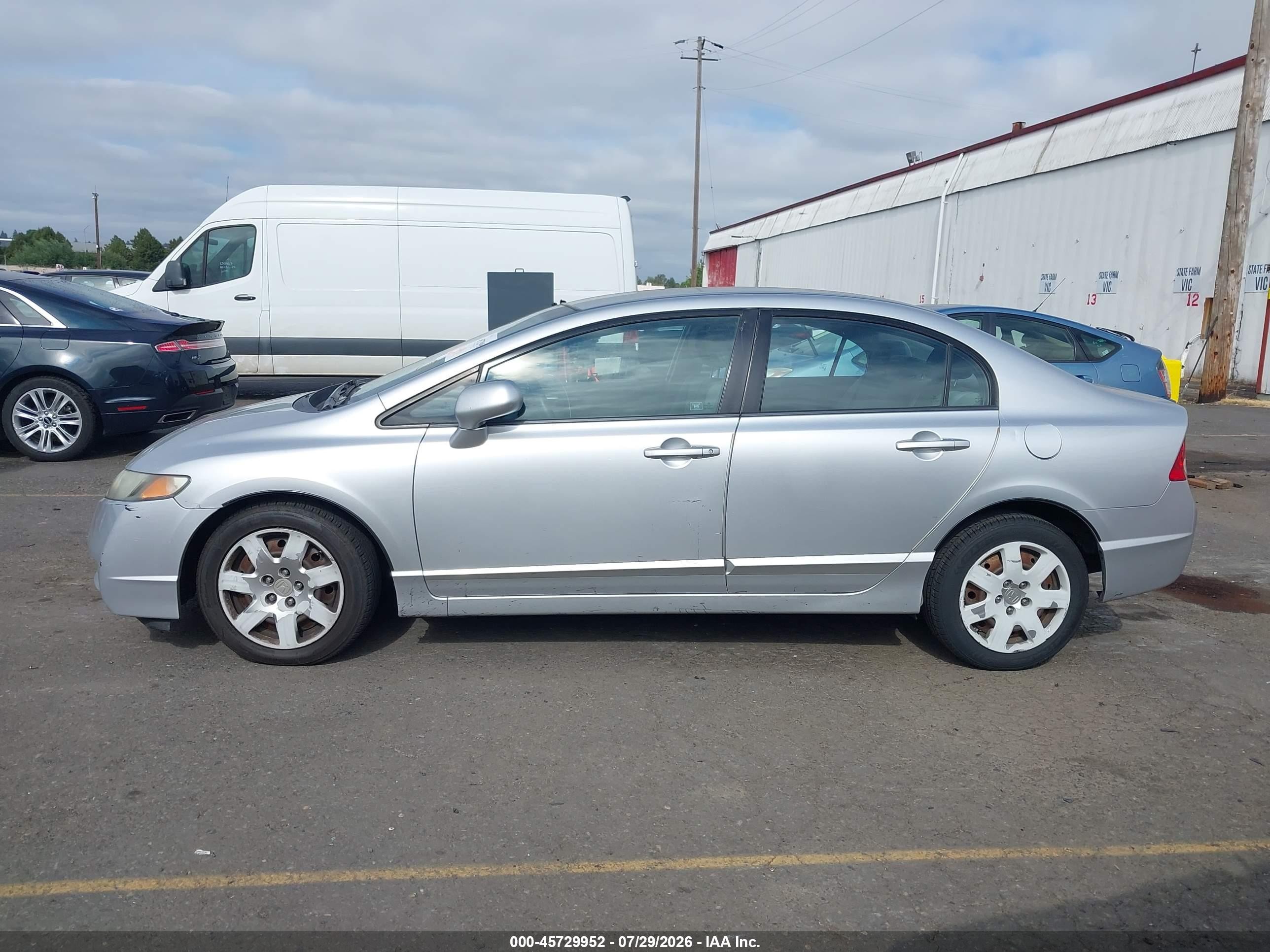2011 Honda Civic Lx Silver vin: 2HGFA1F51BH302980