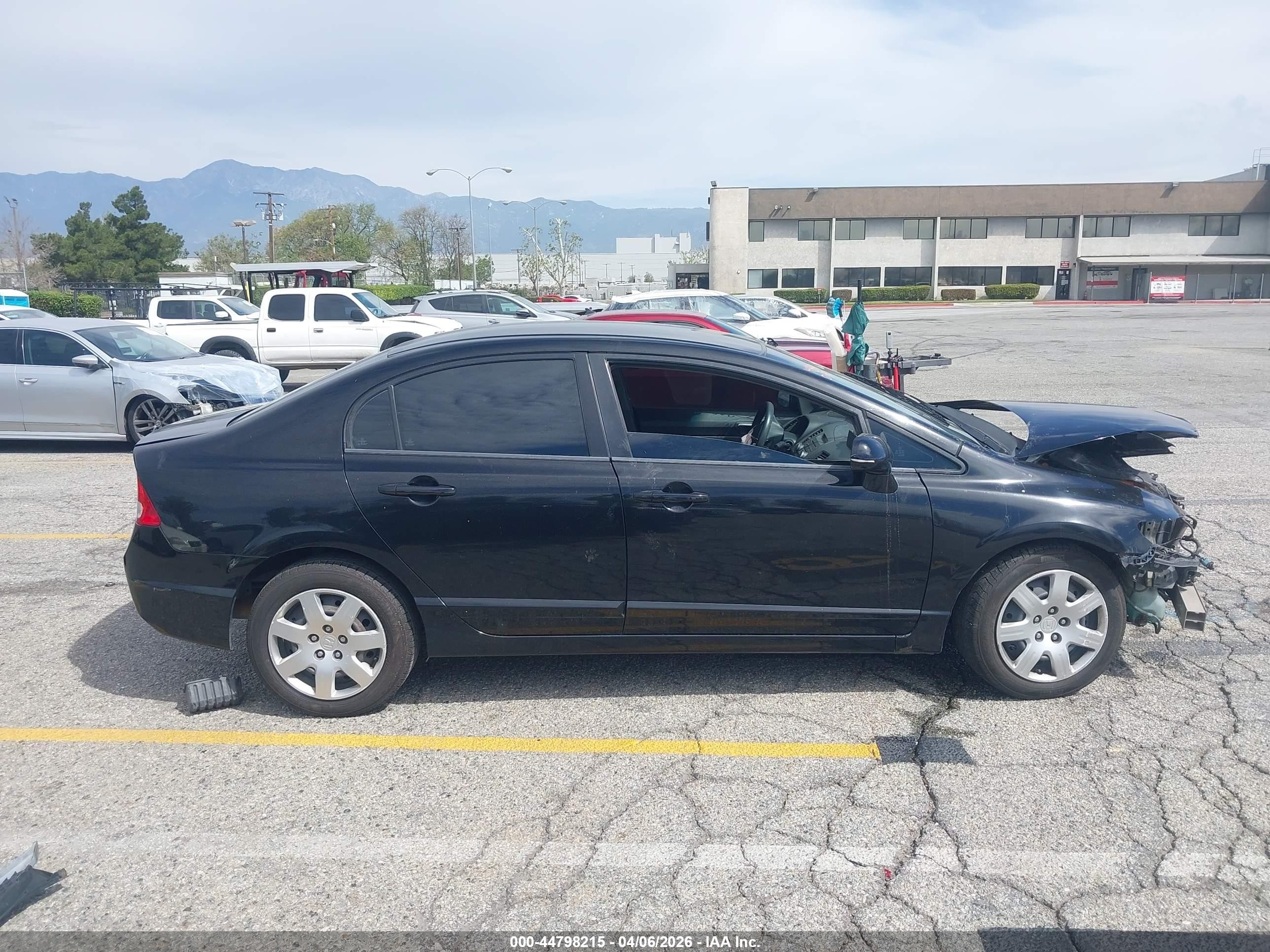 2011 Honda Civic Lx Черный vin: 2HGFA1F51BH308908