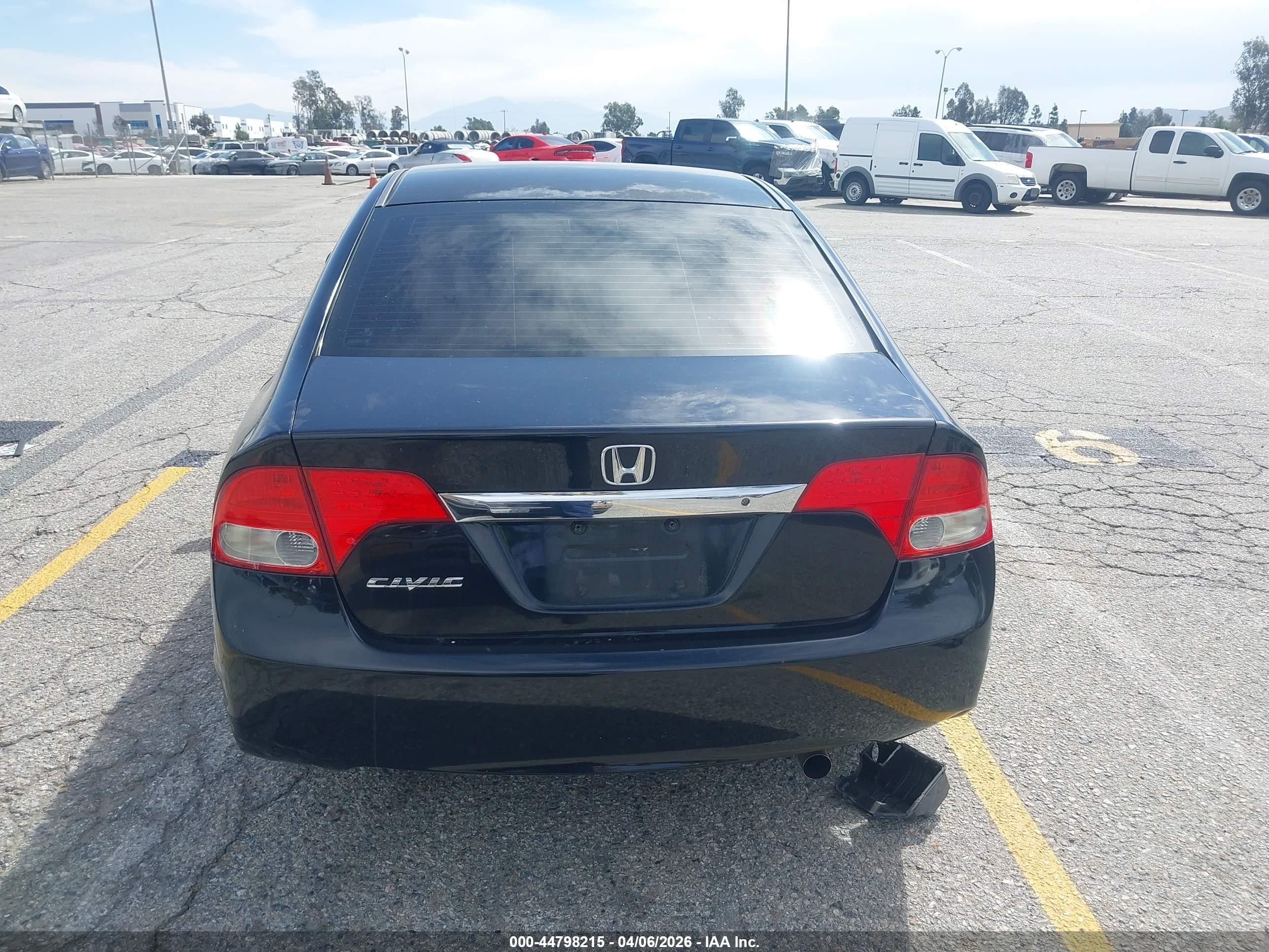2011 Honda Civic Lx Черный vin: 2HGFA1F51BH308908
